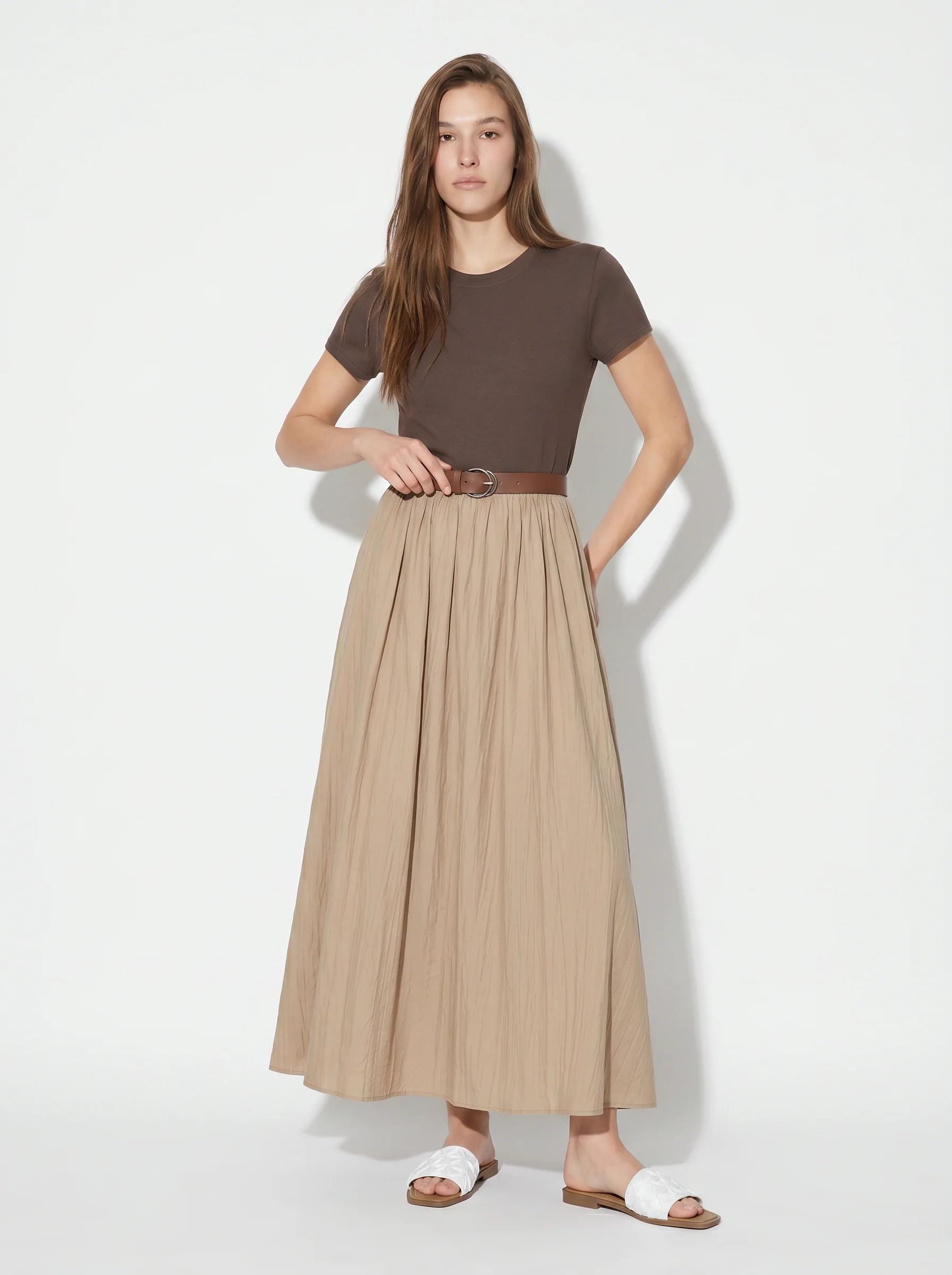 Abito lungo con dettaglio t-shirt - Beige - Image 3