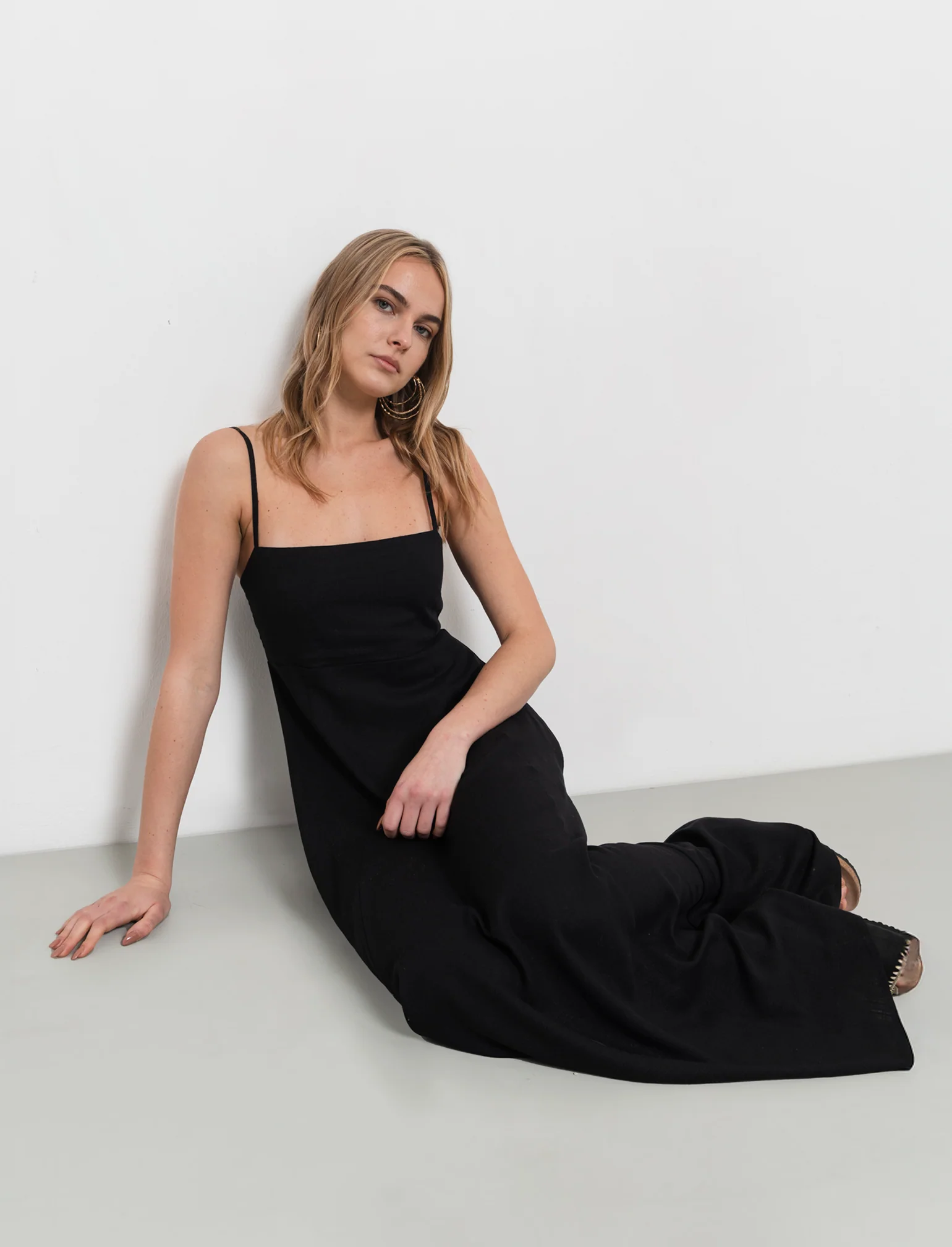 Abito svasato da donna - Nero - Image 3