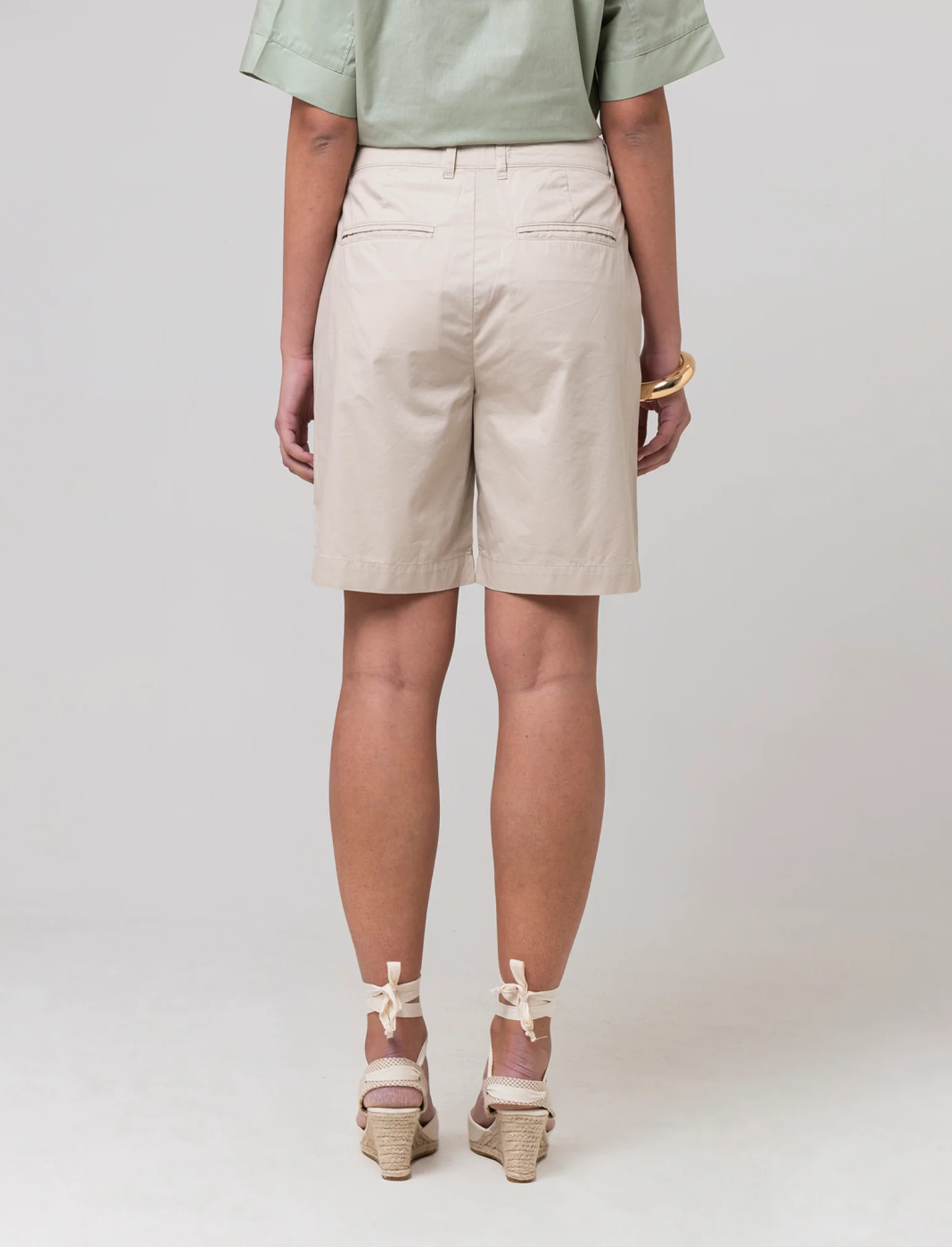 Bermuda basico da donna - Beige corda - Image 2