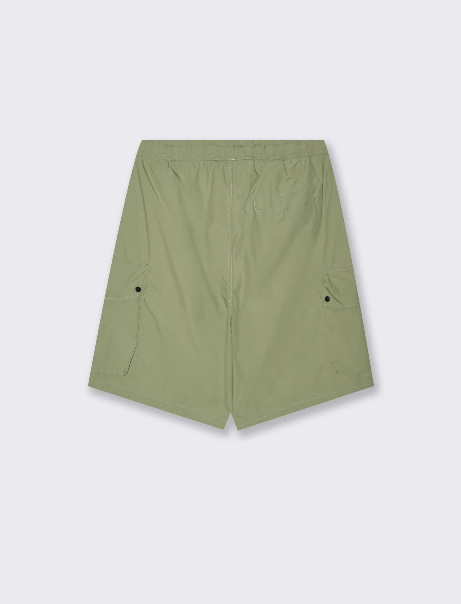 Bermuda cargo con cinturino relaxed fit da uomo - Verde salvia - Image 2