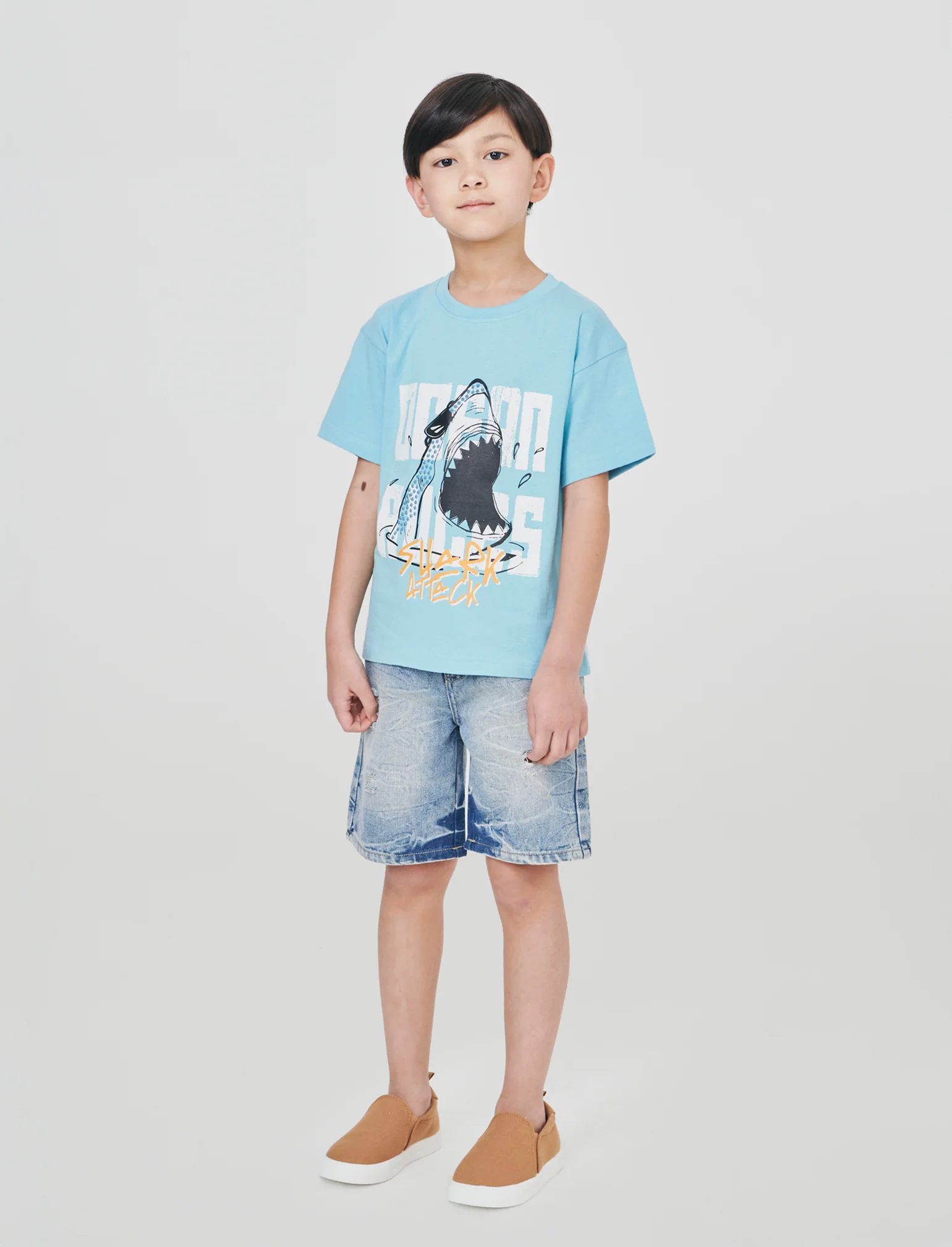 Bermuda in denim con rotture frontali - Denim chiaro - Image 3