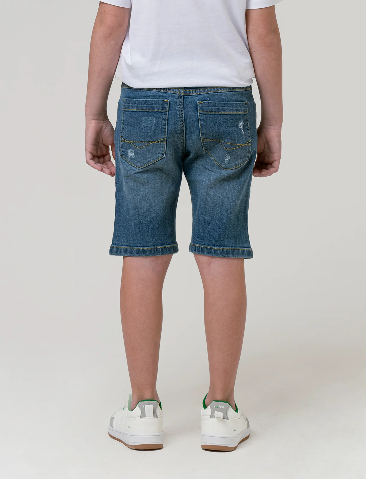 Bermuda in denim da bambino - Denim - Image 2