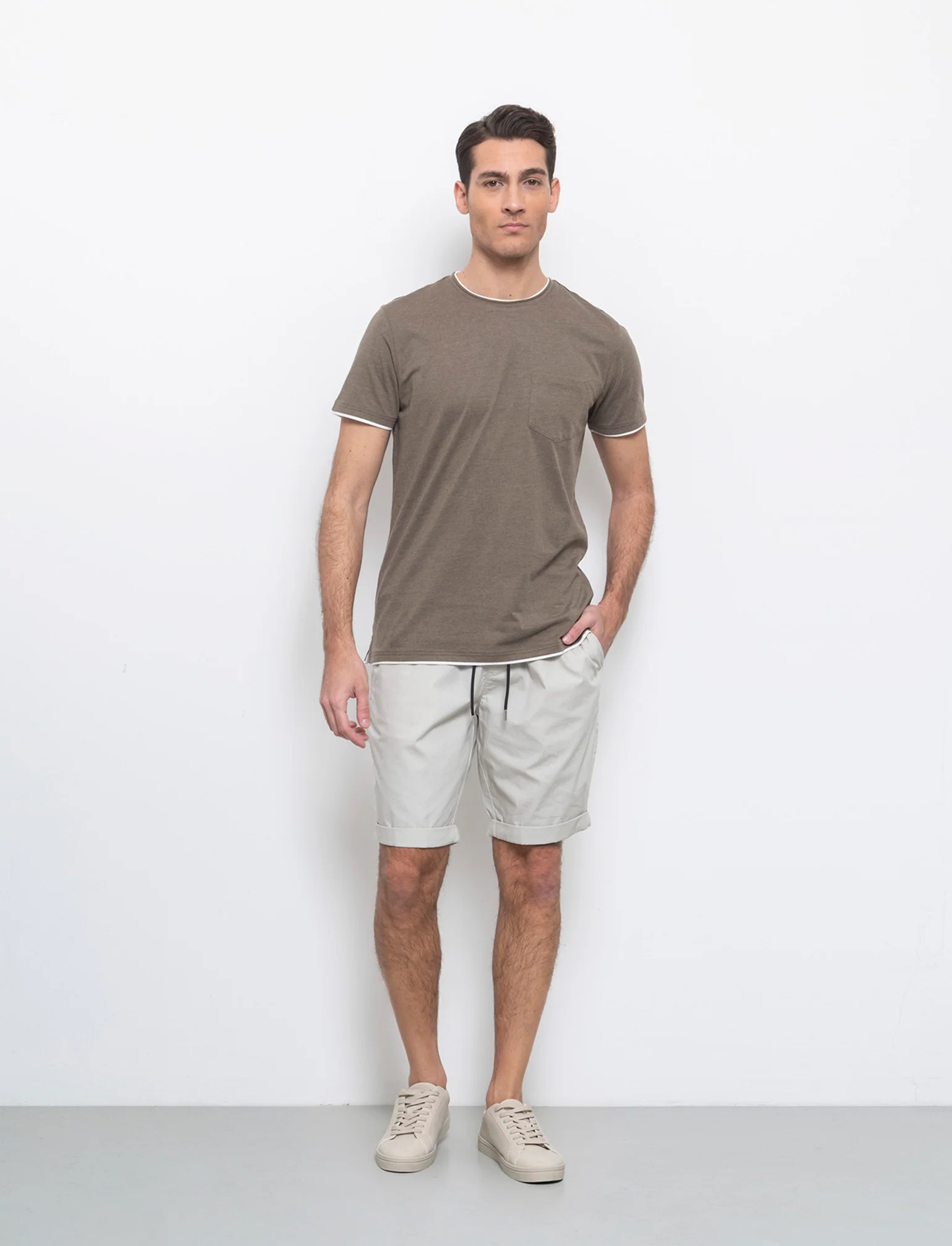 Bermuda jogger in cotone leggero da uomo - Grigio ghiaccio - Image 3