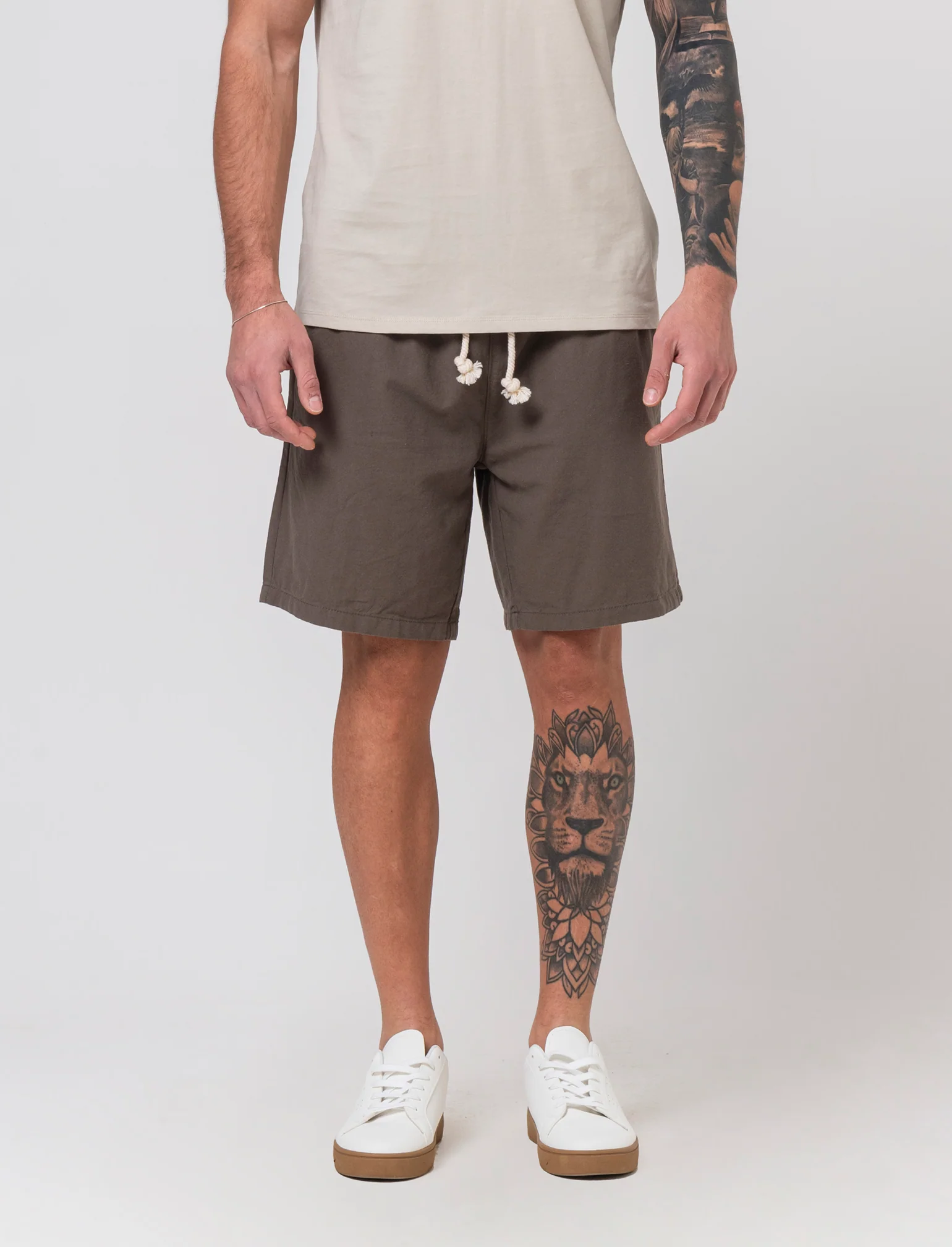 Bermuda jogger tessuto strutturato da uomo - Verde kaki - Image 3
