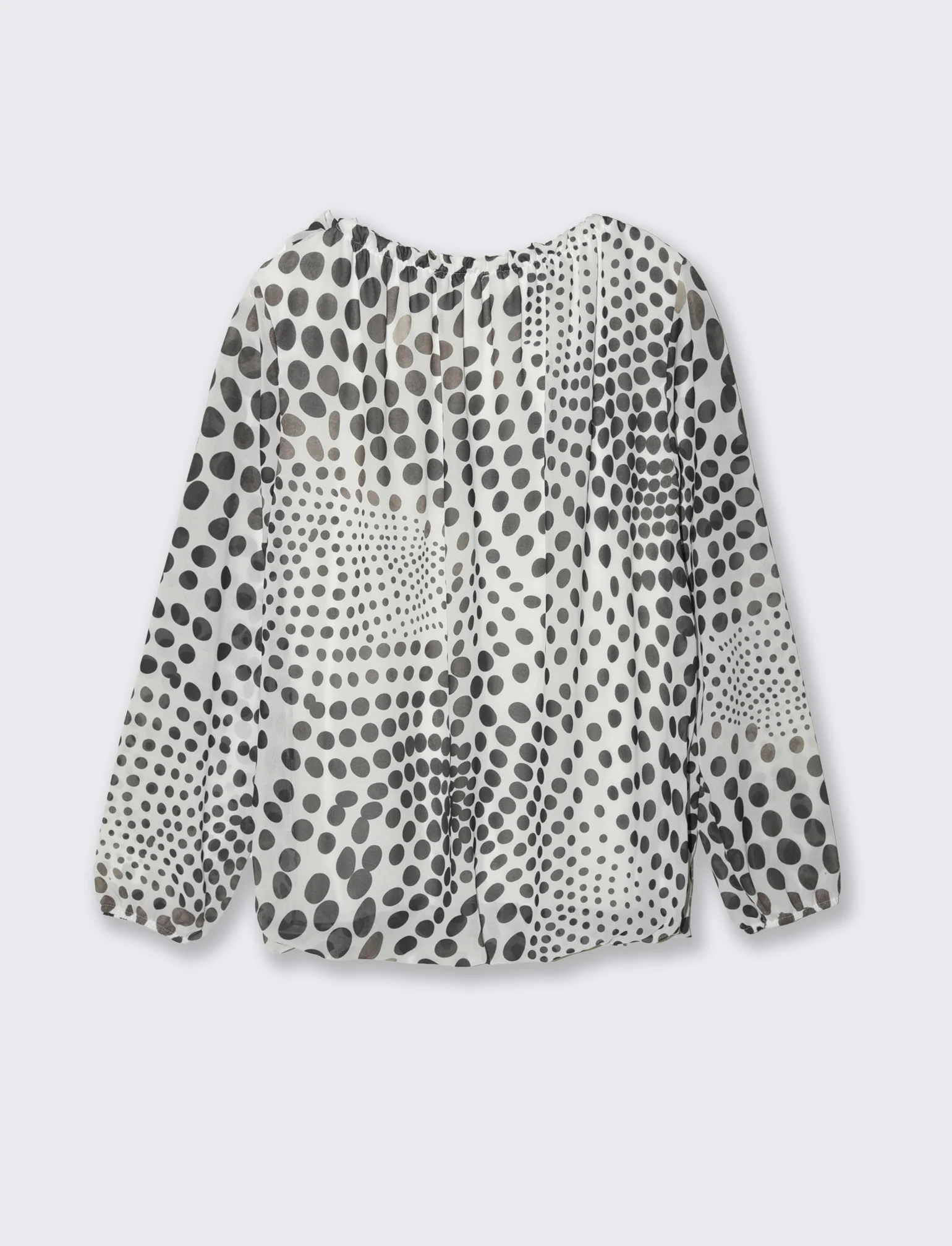 Blusa ampia in tessuto leggero con stampa e fiocco su una spalla. - Bianco-nero - Image 5