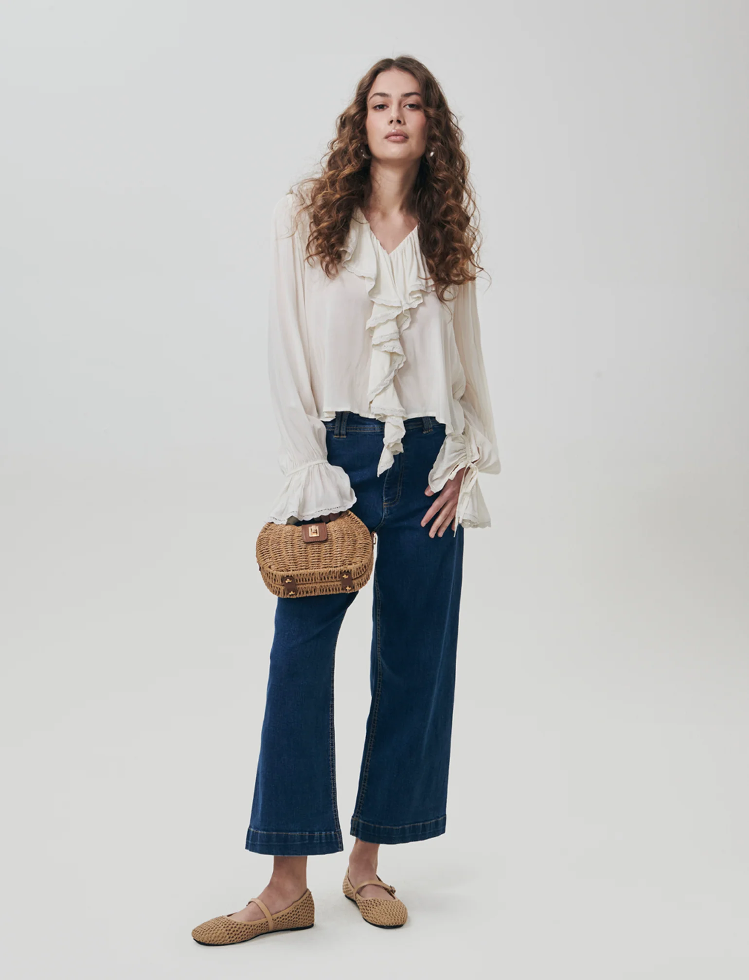 Blusa con rouches e scollo a V - Avorio - Image 2