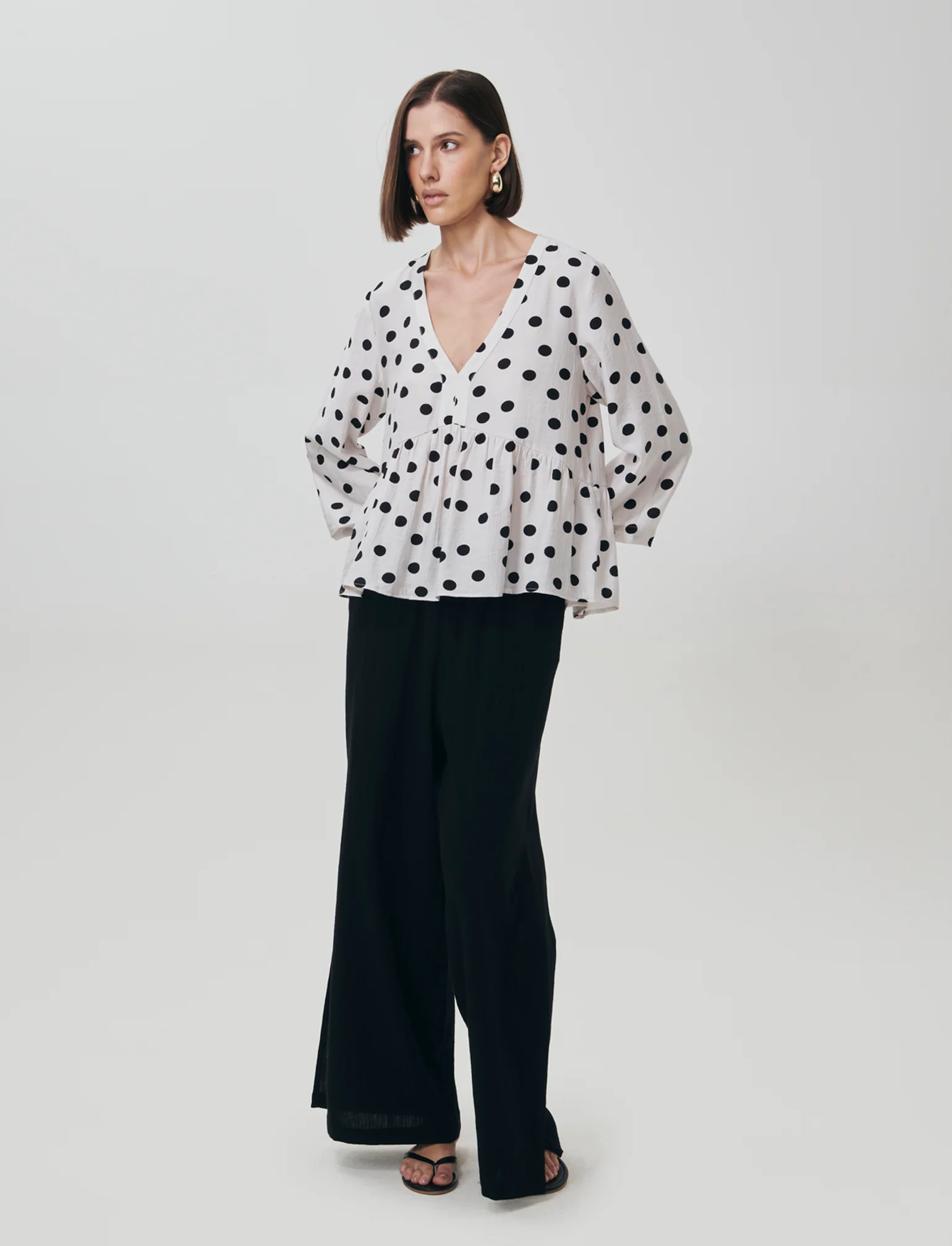 Blusa V Decorata con Perline Colorate - var 1