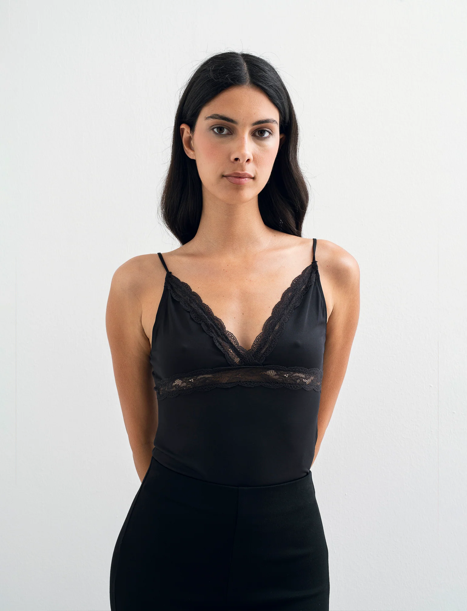 BODY CON INSIERTI IN PIZZO - Nero - Image 3