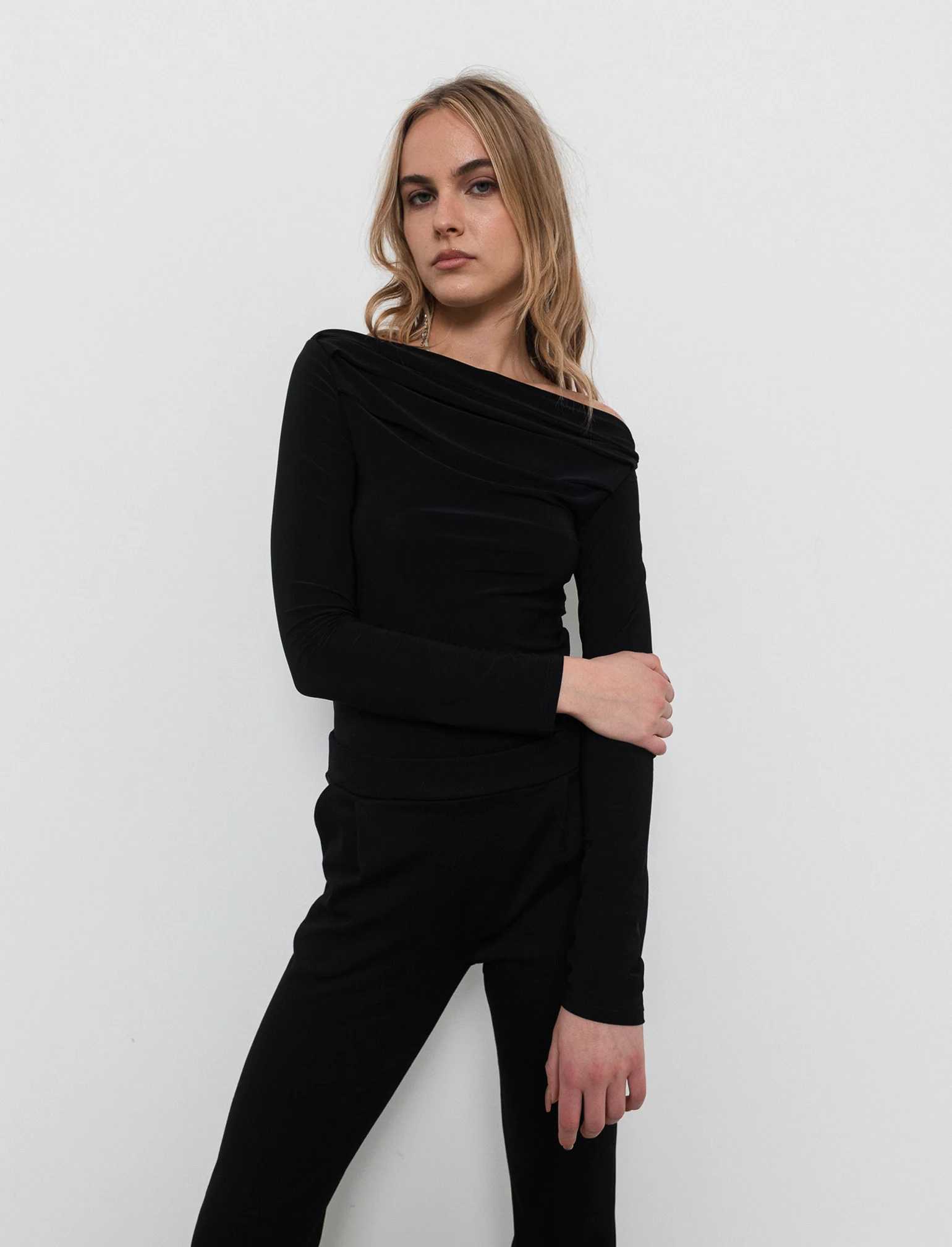 Body con scollo a barca - Nero - Image 2