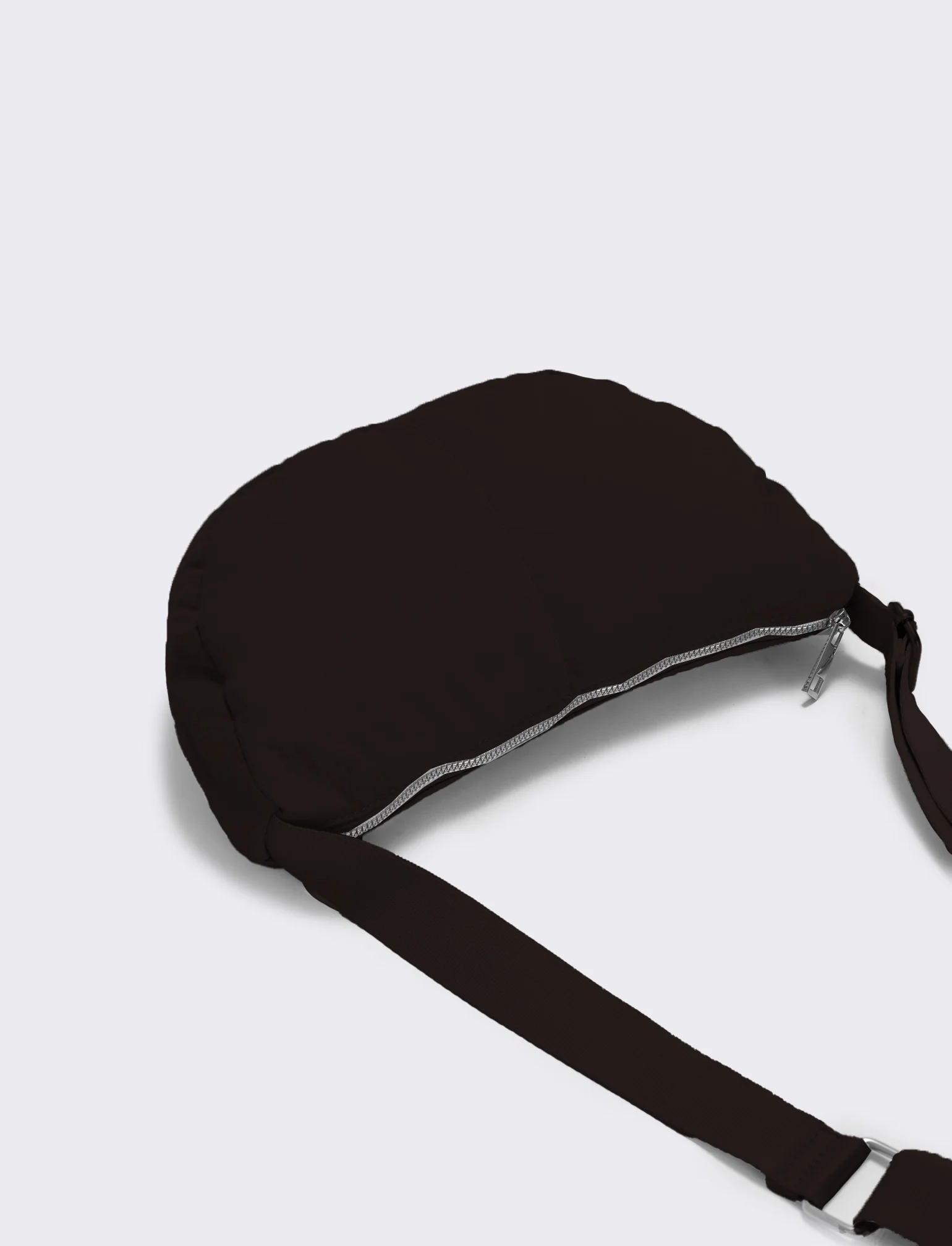 Borsa mezzaluna in nylon con tracolla - Moro - Image 2