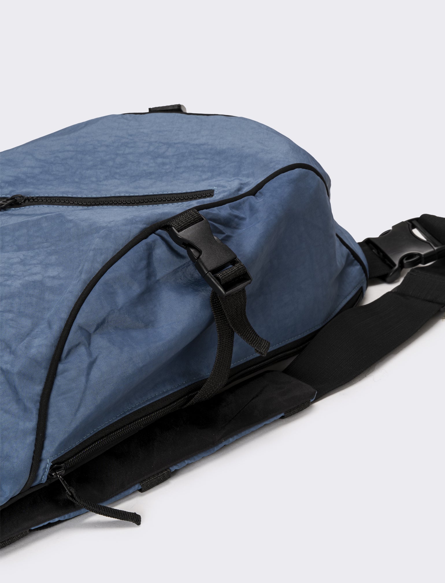 Borsa uomo monospalla grande in nylon - Denim - Image 2
