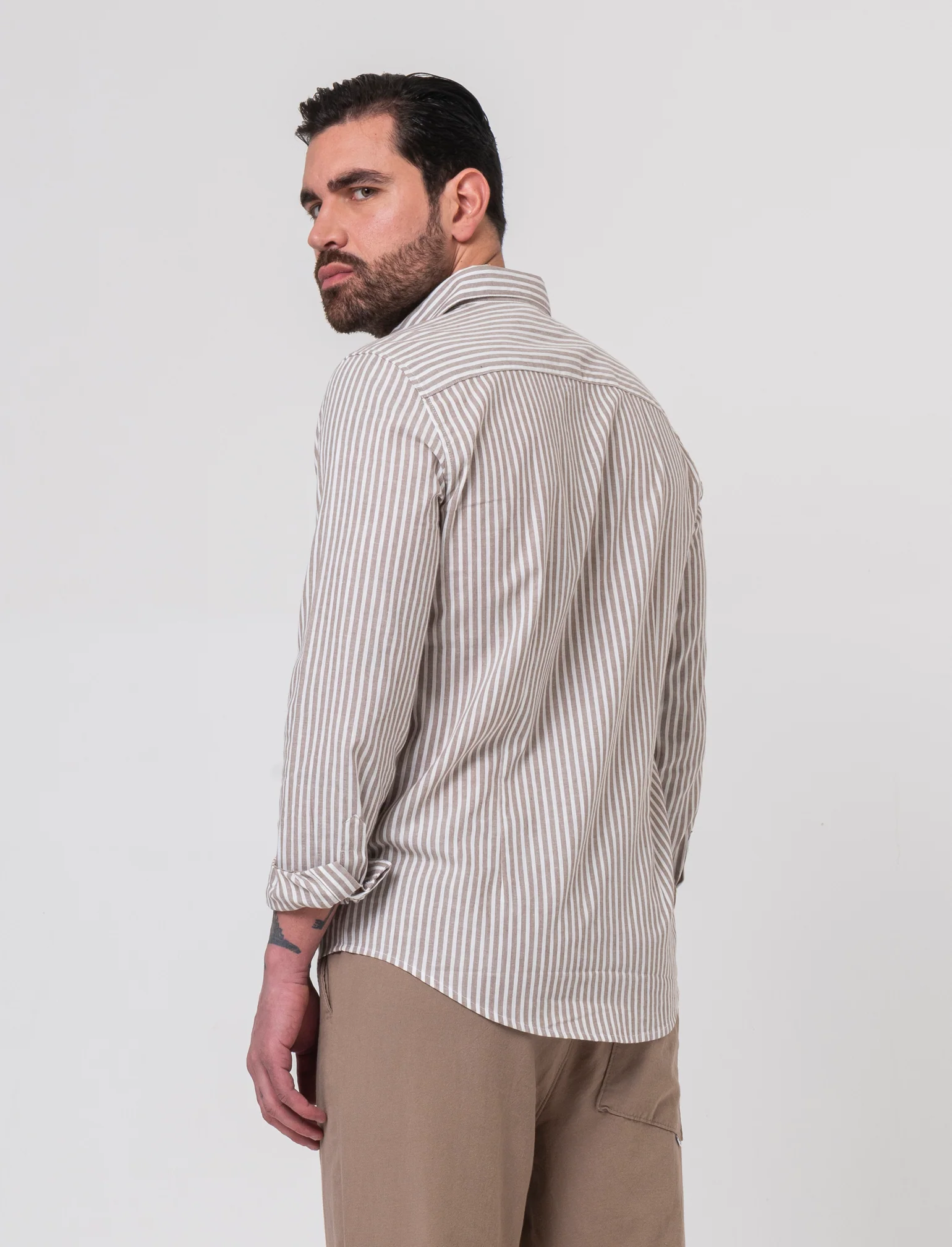 Camicia a righe da uomo - Grigio fango - Image 2
