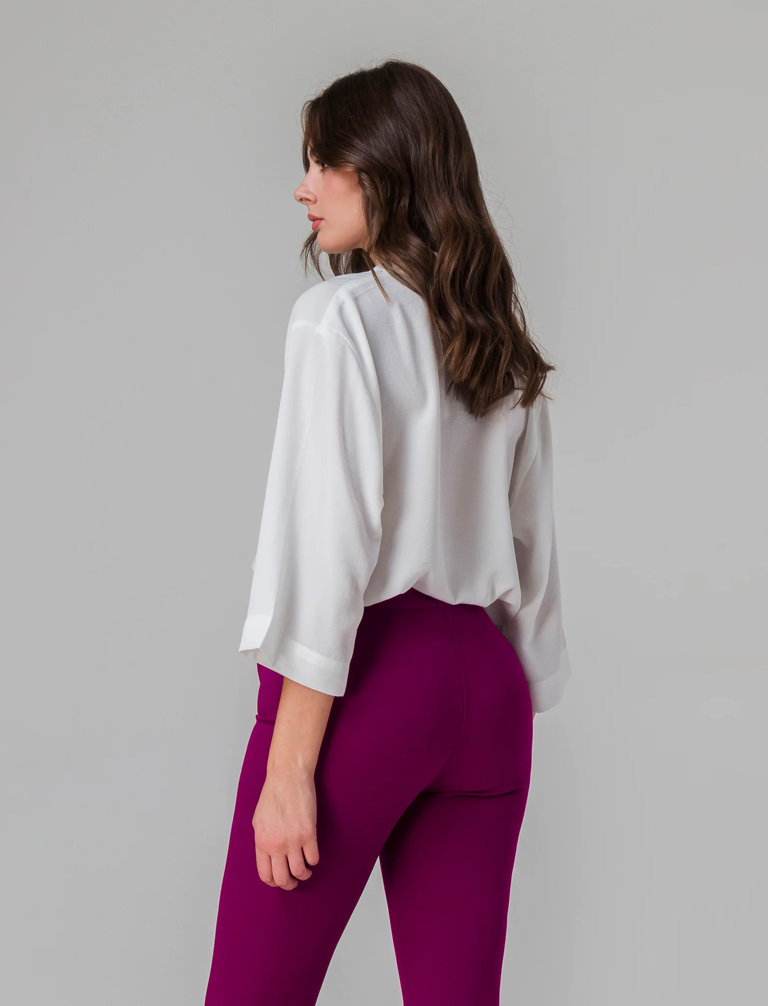 Camicia basica con maniche a 3/4 da donna - Bianco latte