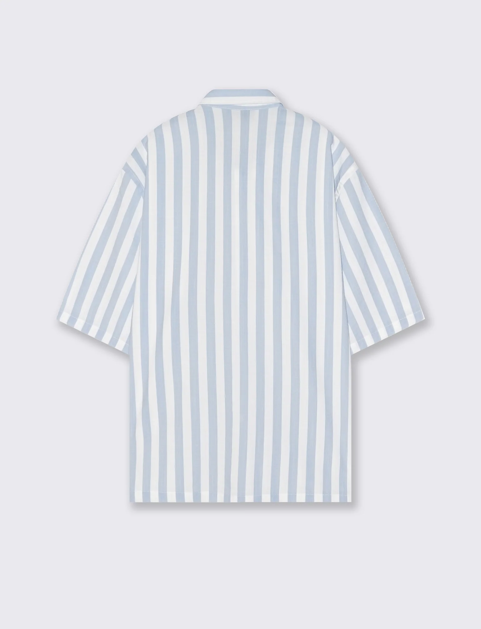 Camicia boxy fit a righe in viscosa - Celeste polvere - Image 3