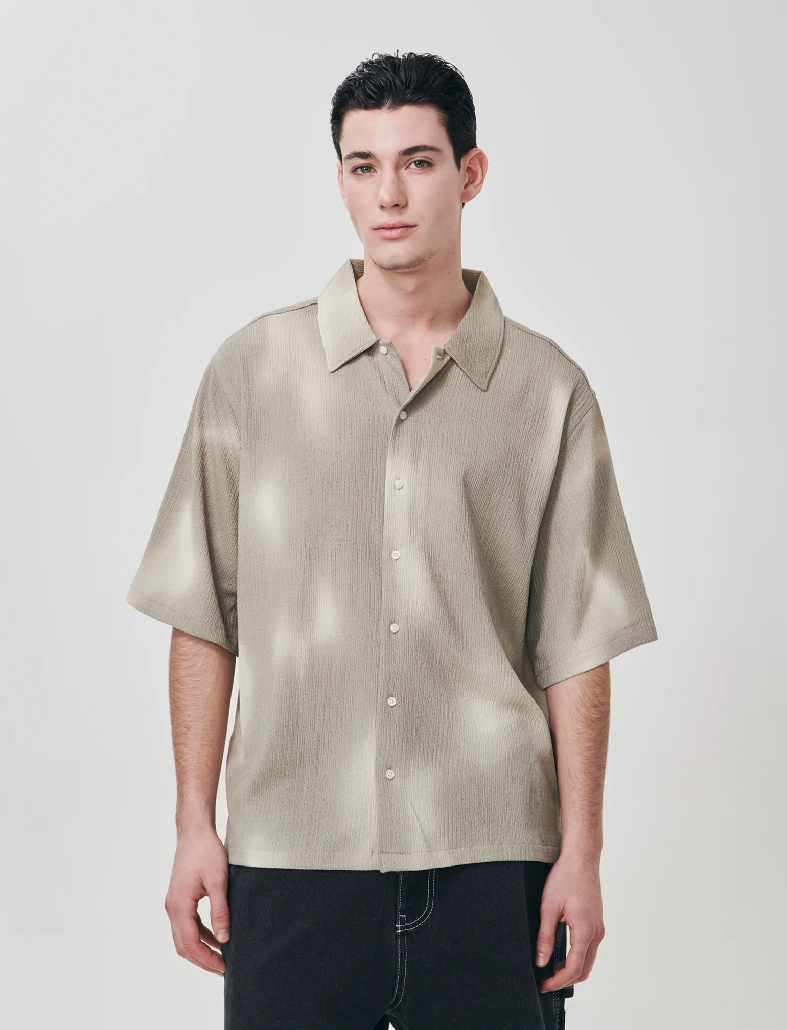Camicia boxy fit jacquard astratto - Grigio fango - Image 3