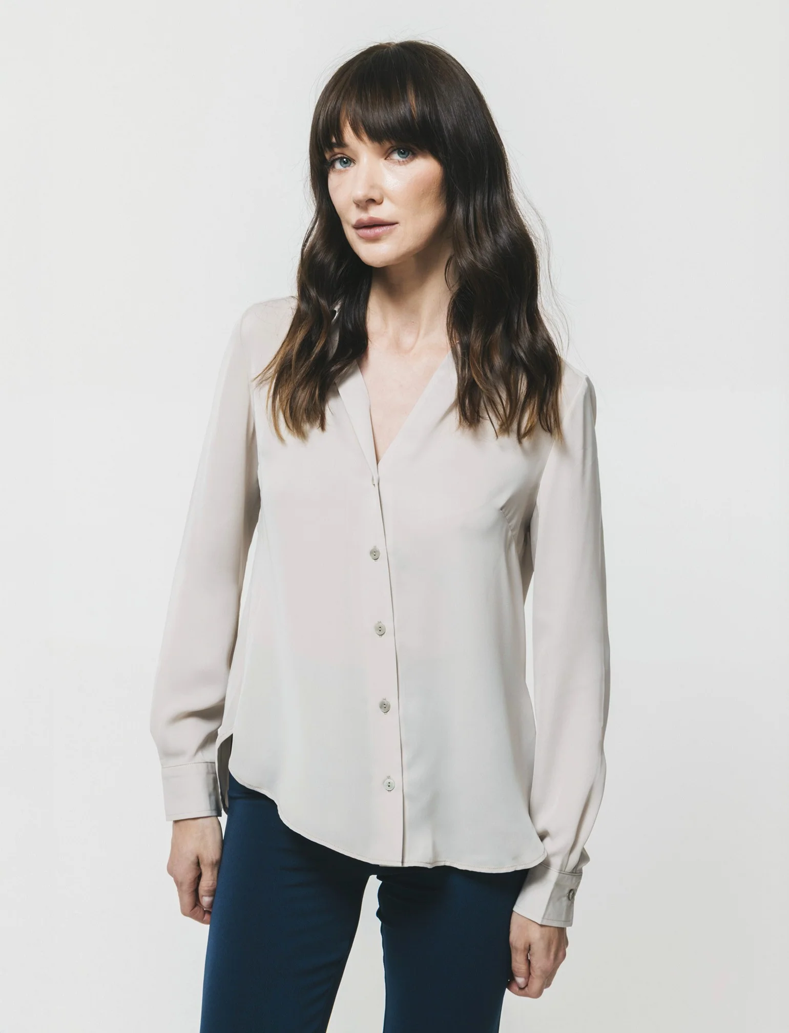 Camicia con Spacchi e Manica Lunga - Sabbia - Image 3