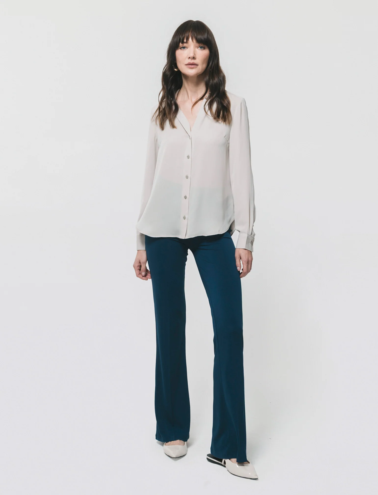 Camicia con Spacchi e Manica Lunga - Sabbia - Image 4