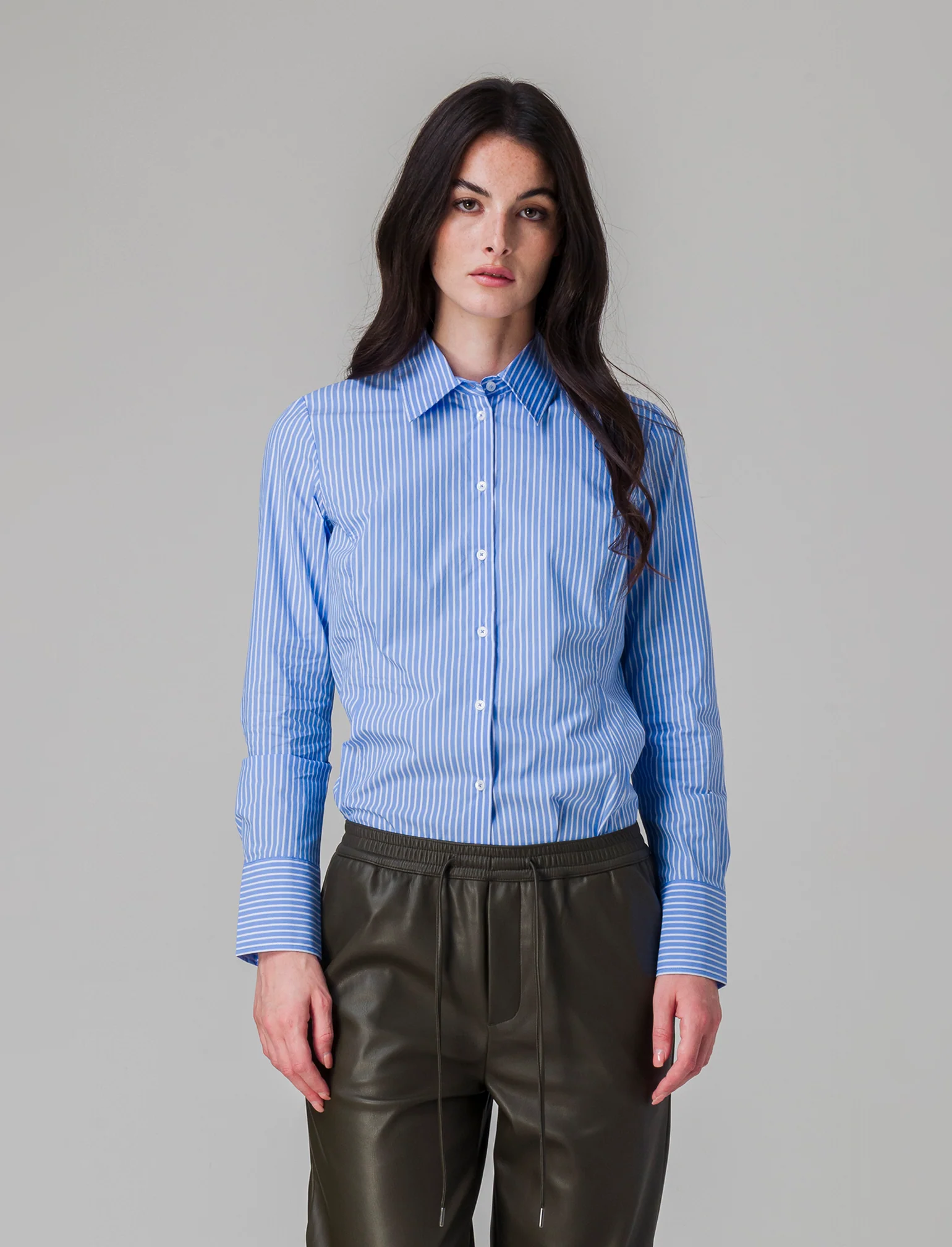 Camicia in tela elastica da donna - Celeste