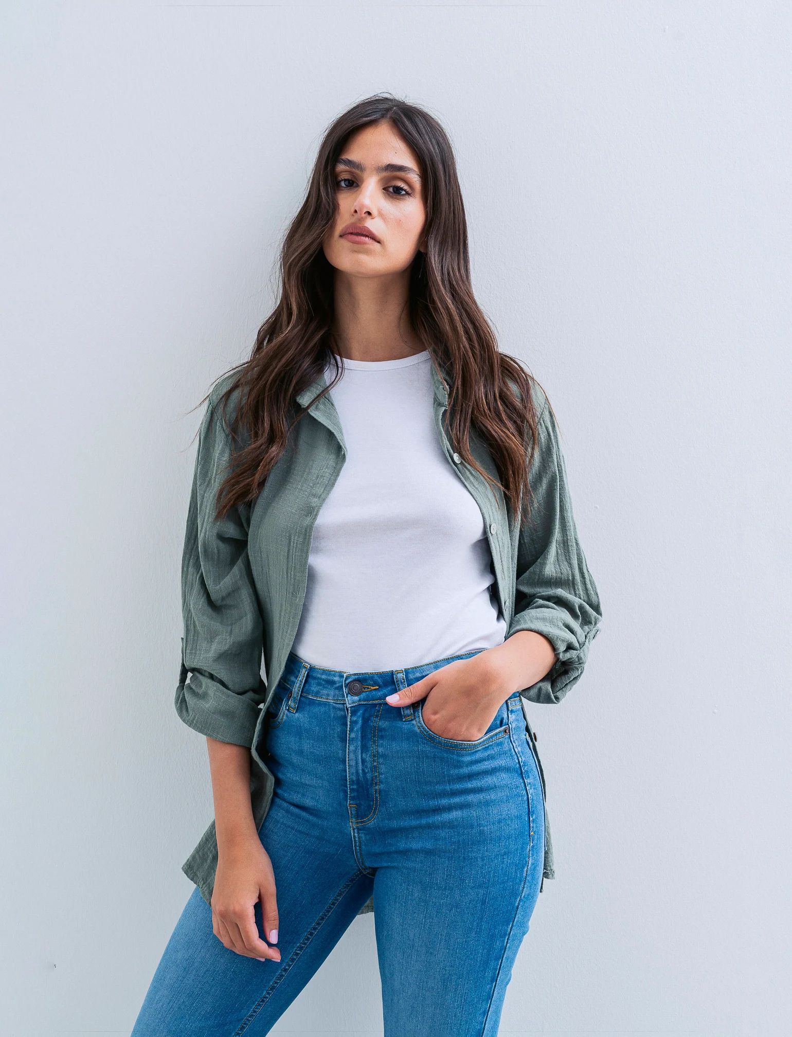 CAMICIA LUNGA IN COTONE - Verde militare - Image 2