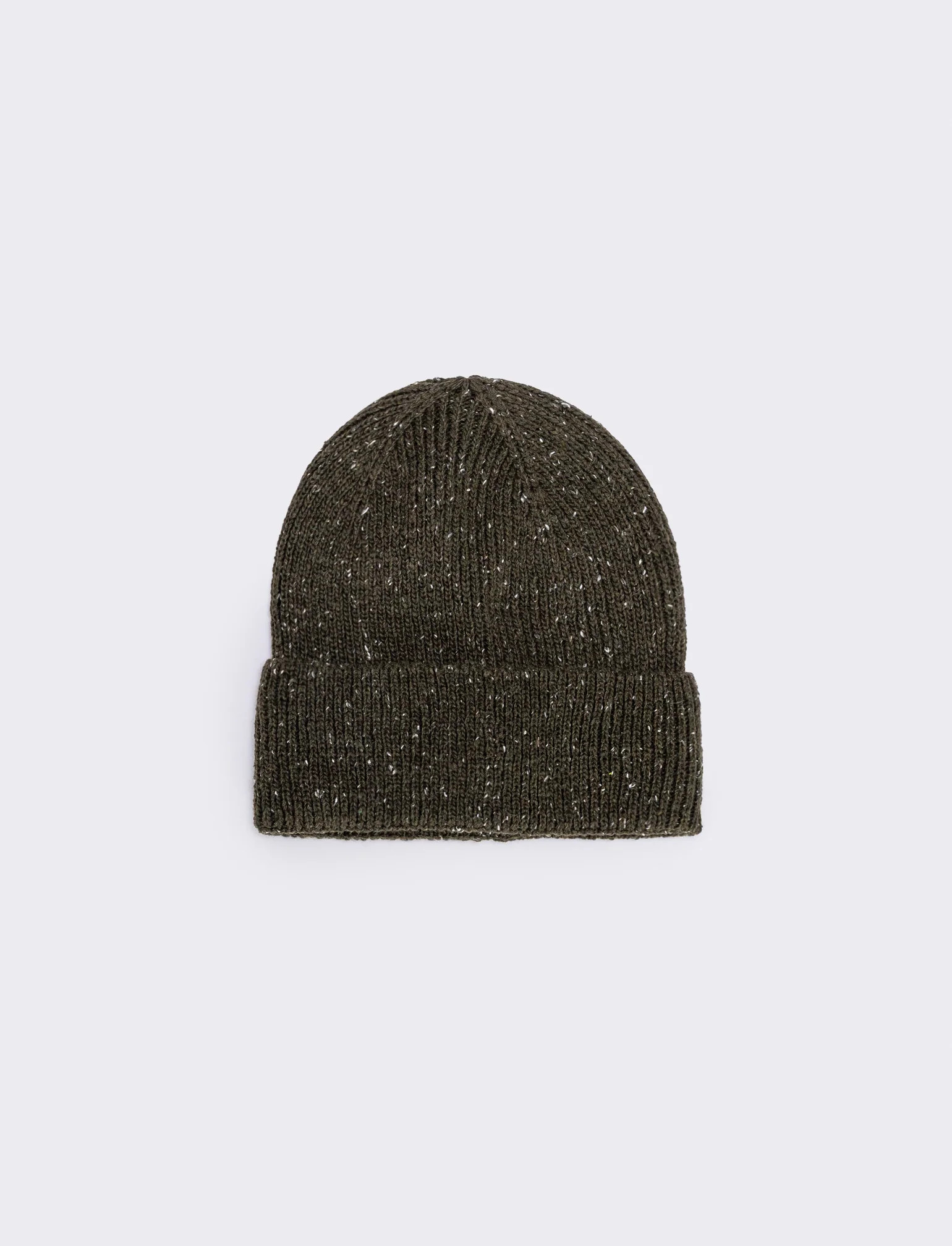 Cappello in maglia con risvolto elegante - Verde