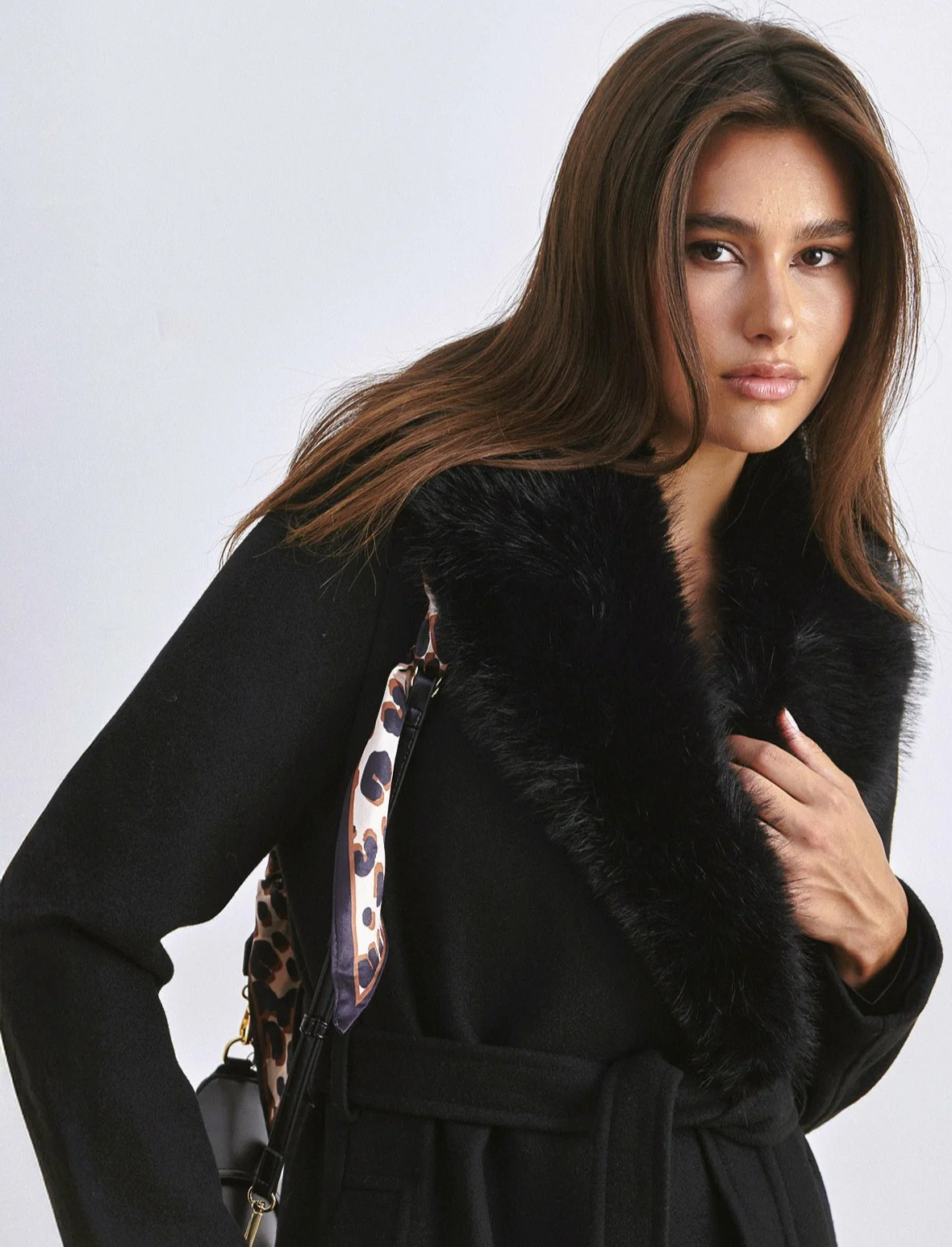 CAPPOTTO LUNGO CON COLLO IN FINTA PELLICCIA - Nero - Image 3