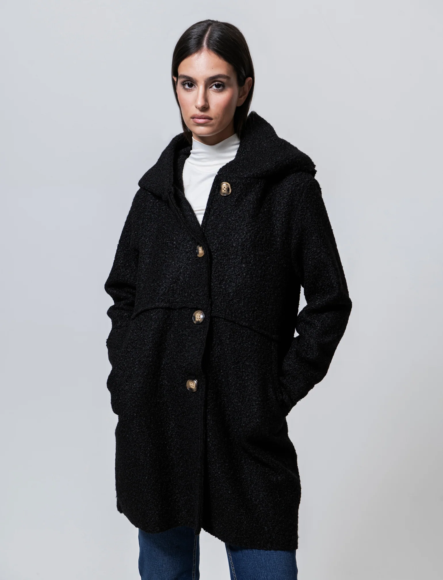Cappotto su tessuto bouclè con cappuccio - Nero - Image 3