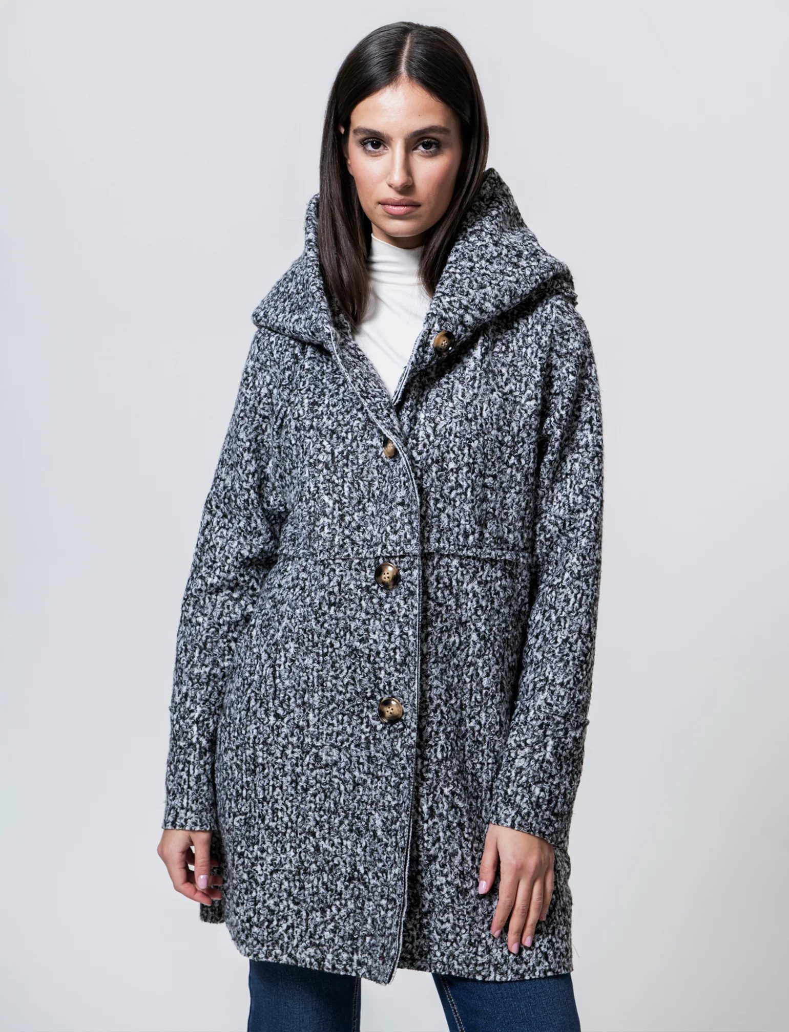 Cappotto su tessuto bouclè con cappuccio - sale/pepe - Image 3