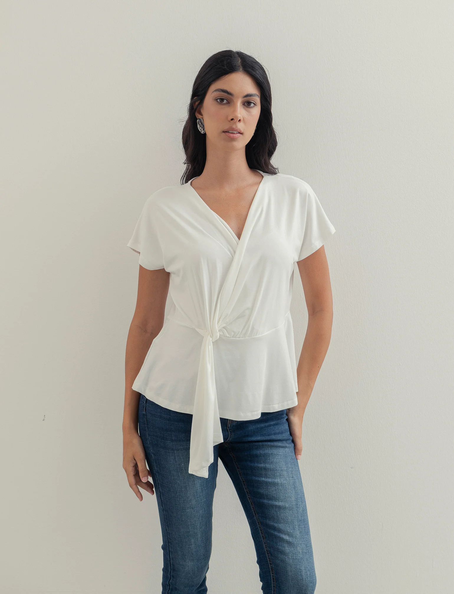 Casacca in popeline di viscosa con collana - Bianco latte