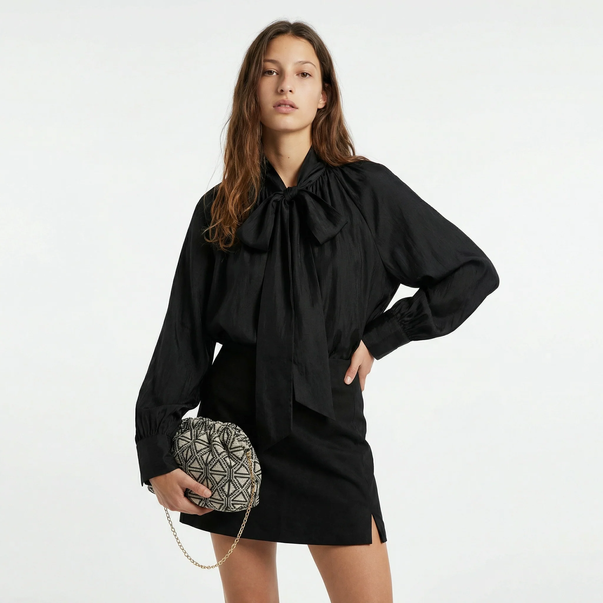 Casacca leggera con fiocco al collo - Nero - Image 3