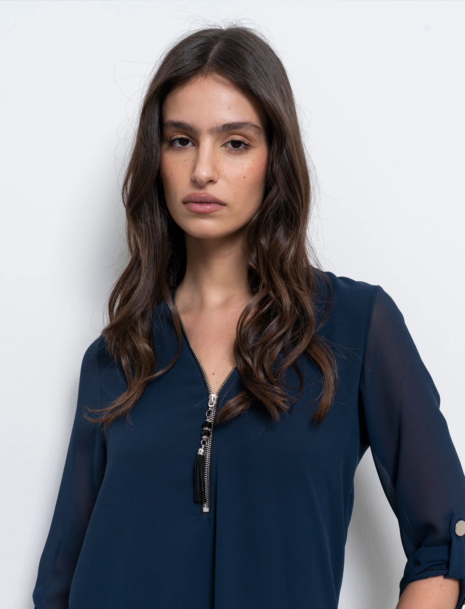 Casacca manica 3/4 con bottone e zip sul davanti. - Blu - Image 3