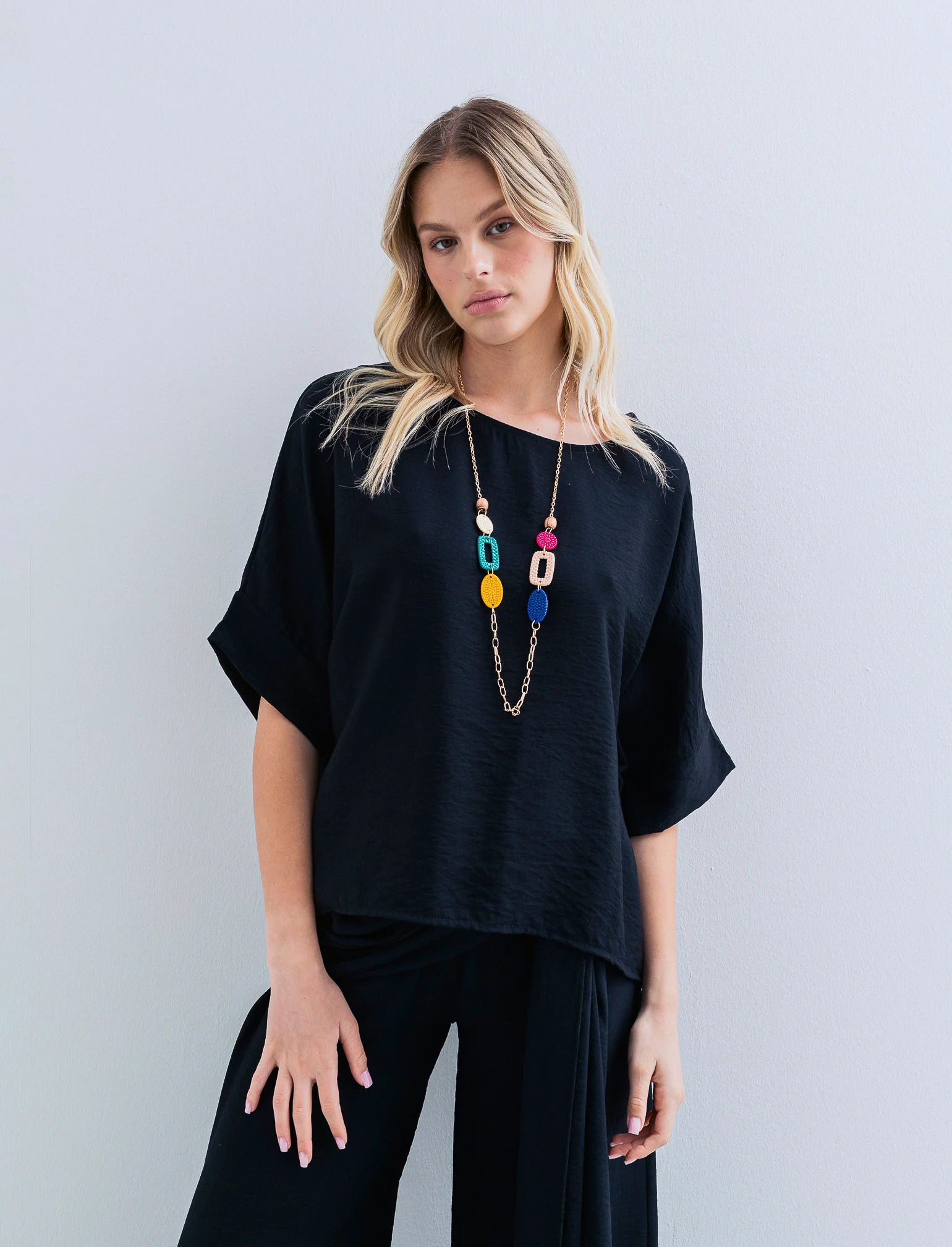 Casacca over con collana - Nero