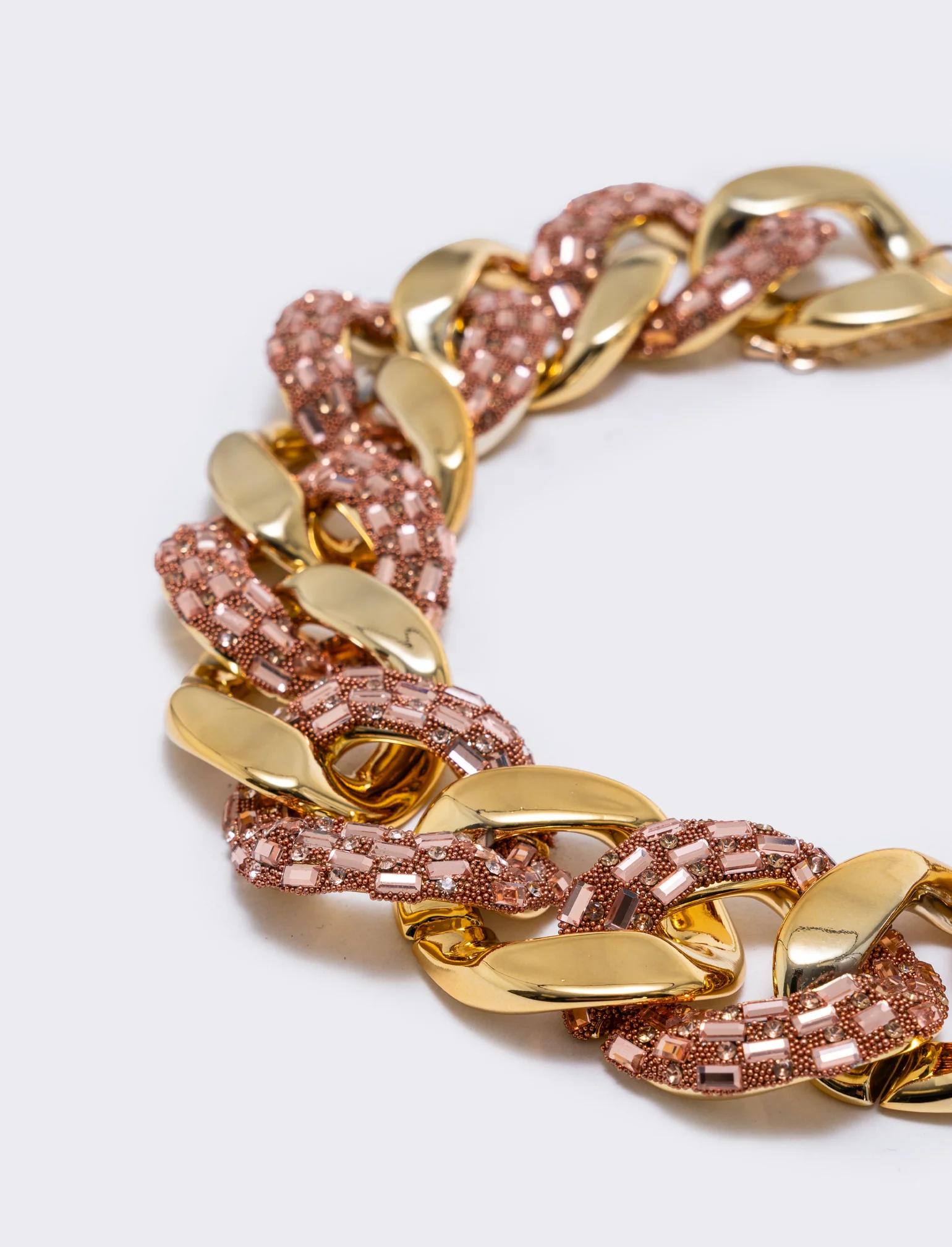 Collana grande con strass e catena - Rosa - Image 3