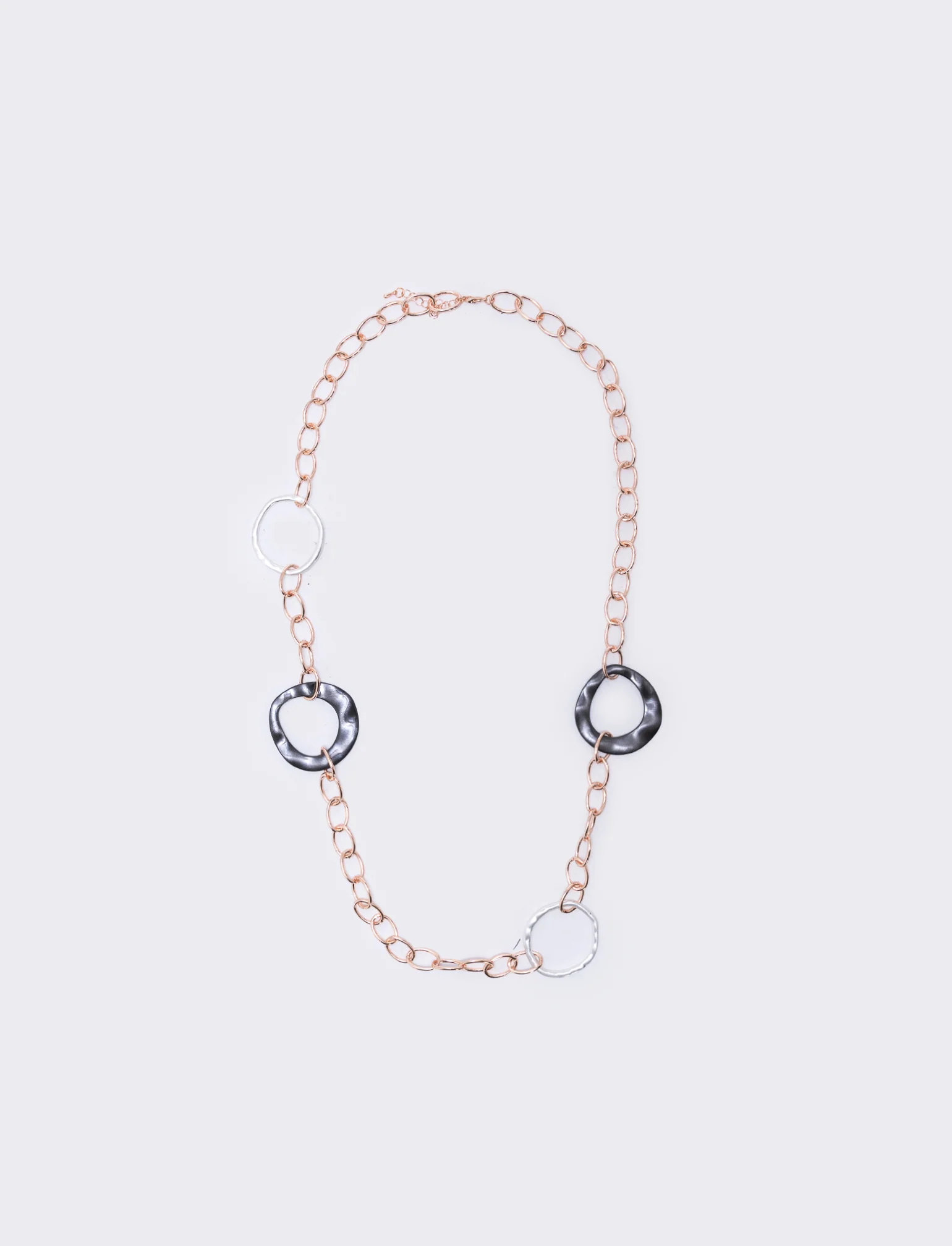 Collana lunga con cerchi effetto perla - Rosa