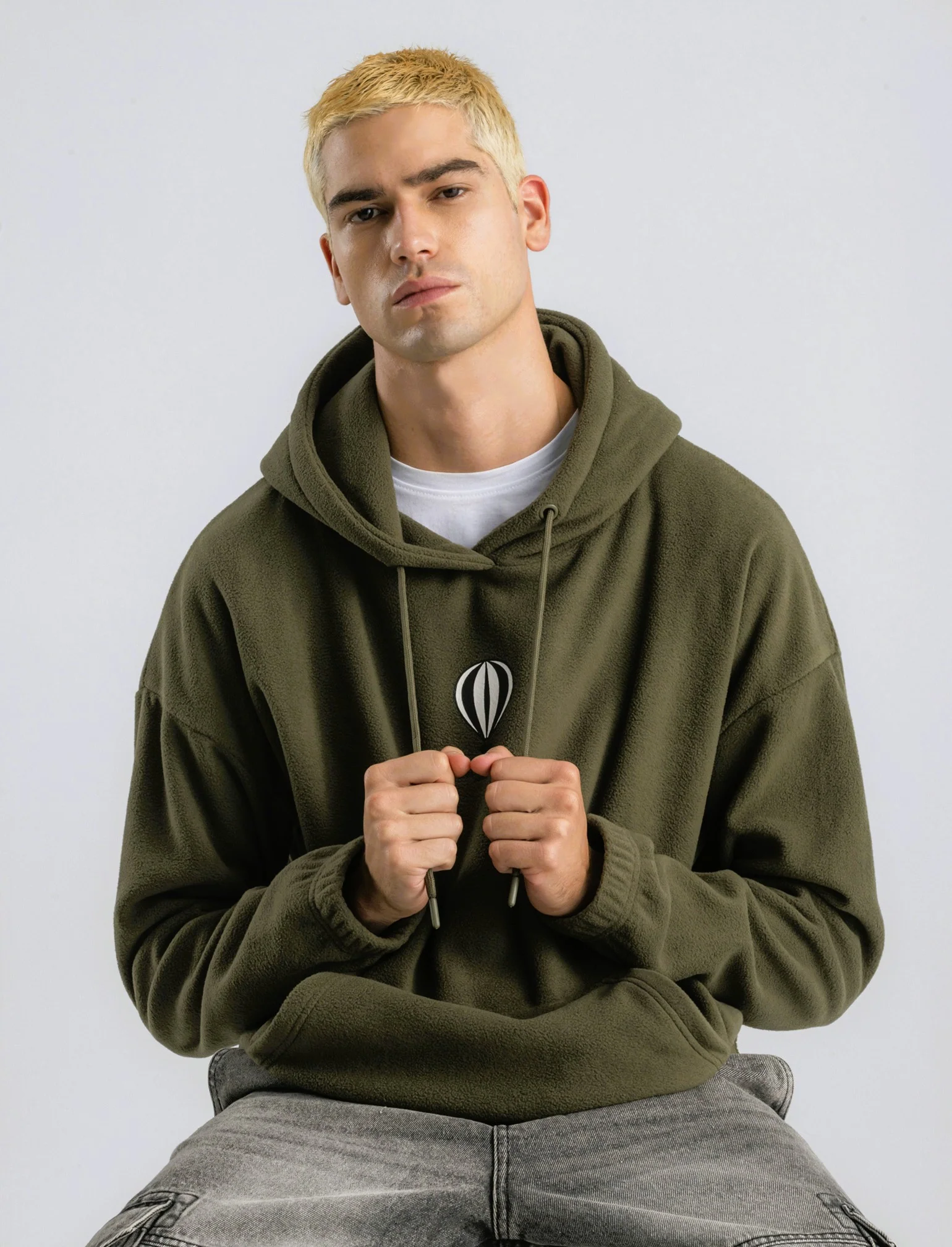 FELPA CON CAPPUCCIO IN PILE - Verde militare