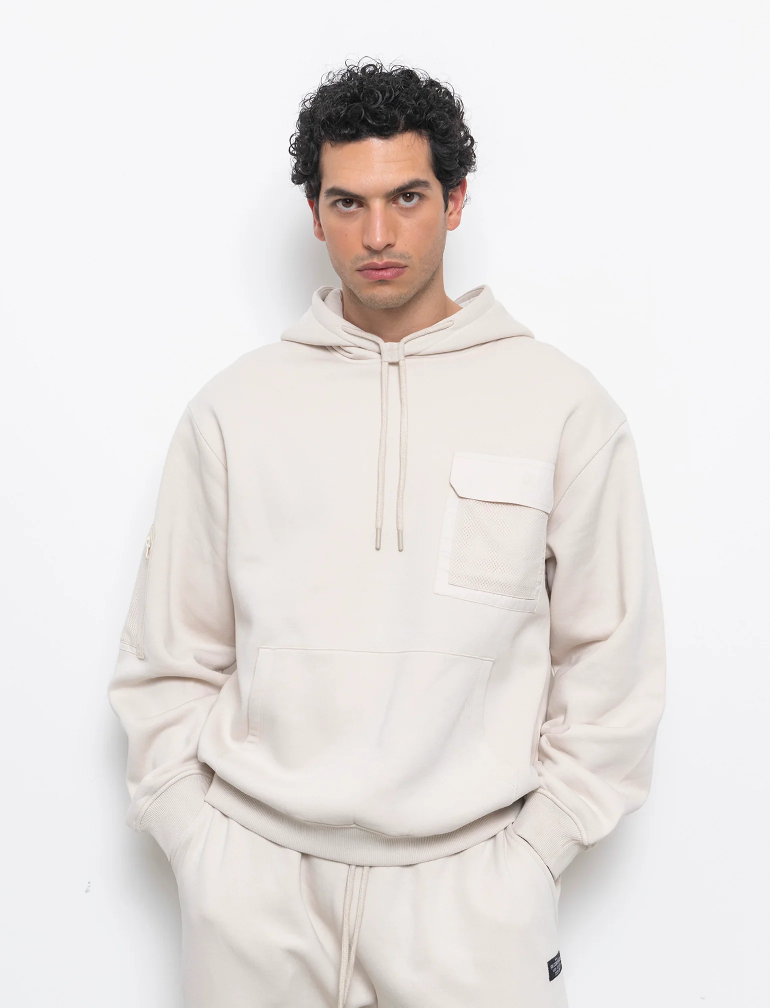Felpa con stampe e cappuccio da uomo - Beige ecru