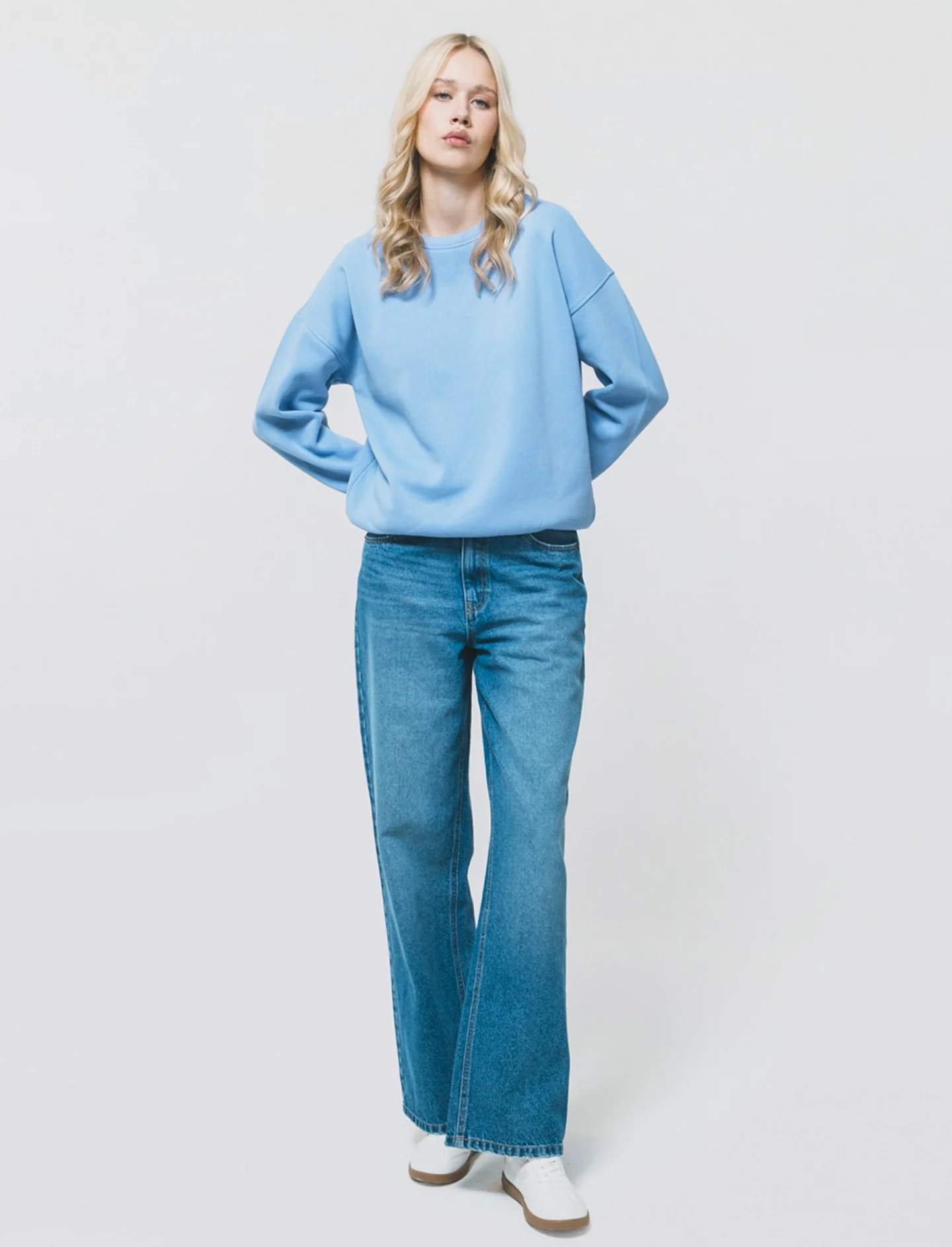 FELPA MANICA LUNGA CON STAMPA PETTO - Denim