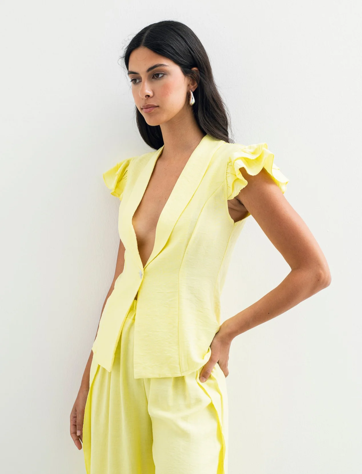 Giacca corta con maniche con arriccio - Giallo - Image 3