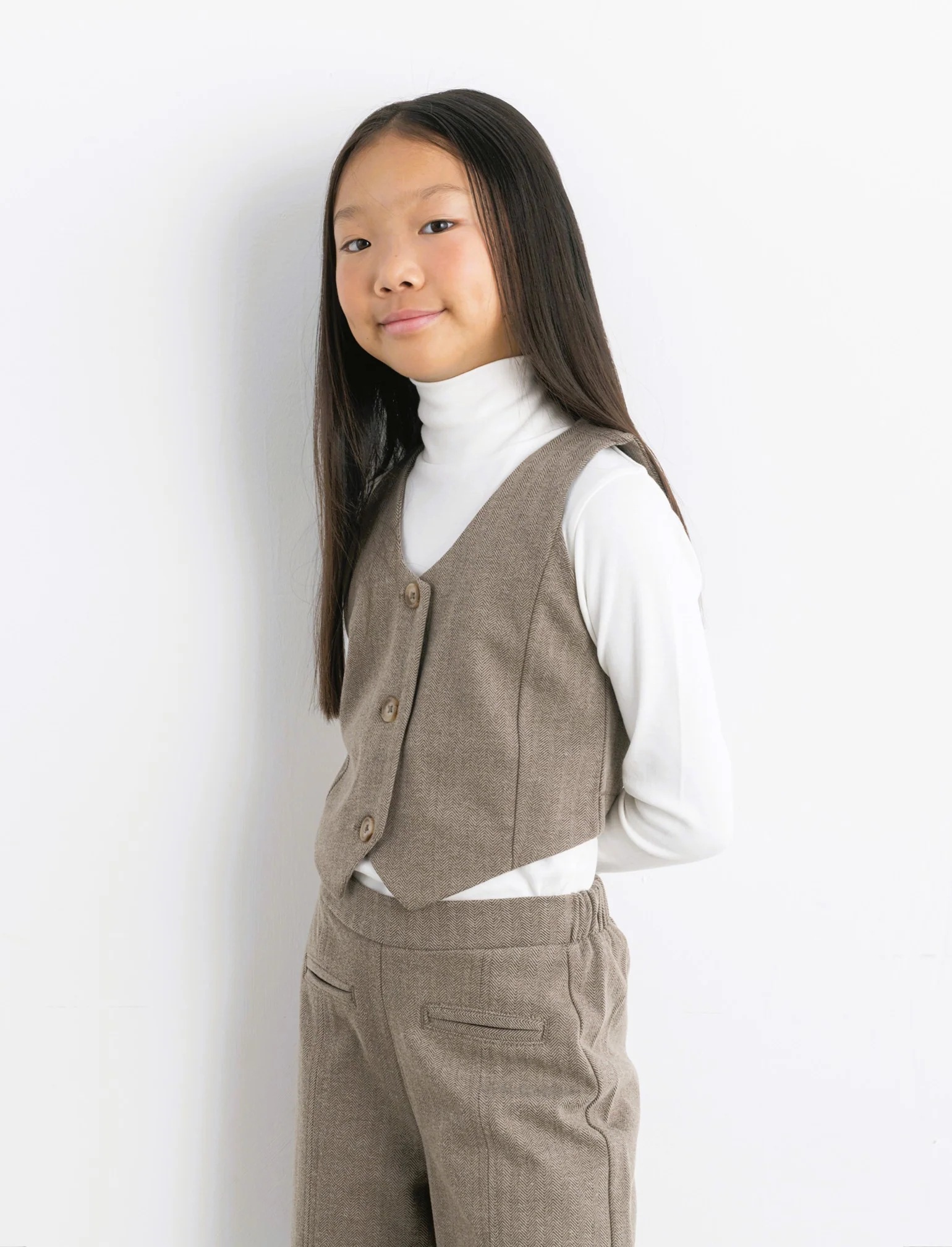 Gilet spigato da bambina - Beige - Image 4