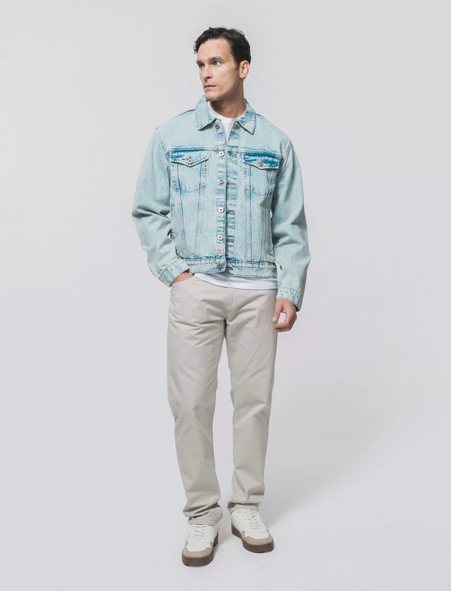 Giubbotto in denim effetto slavato - Denim chiaro - Image 3