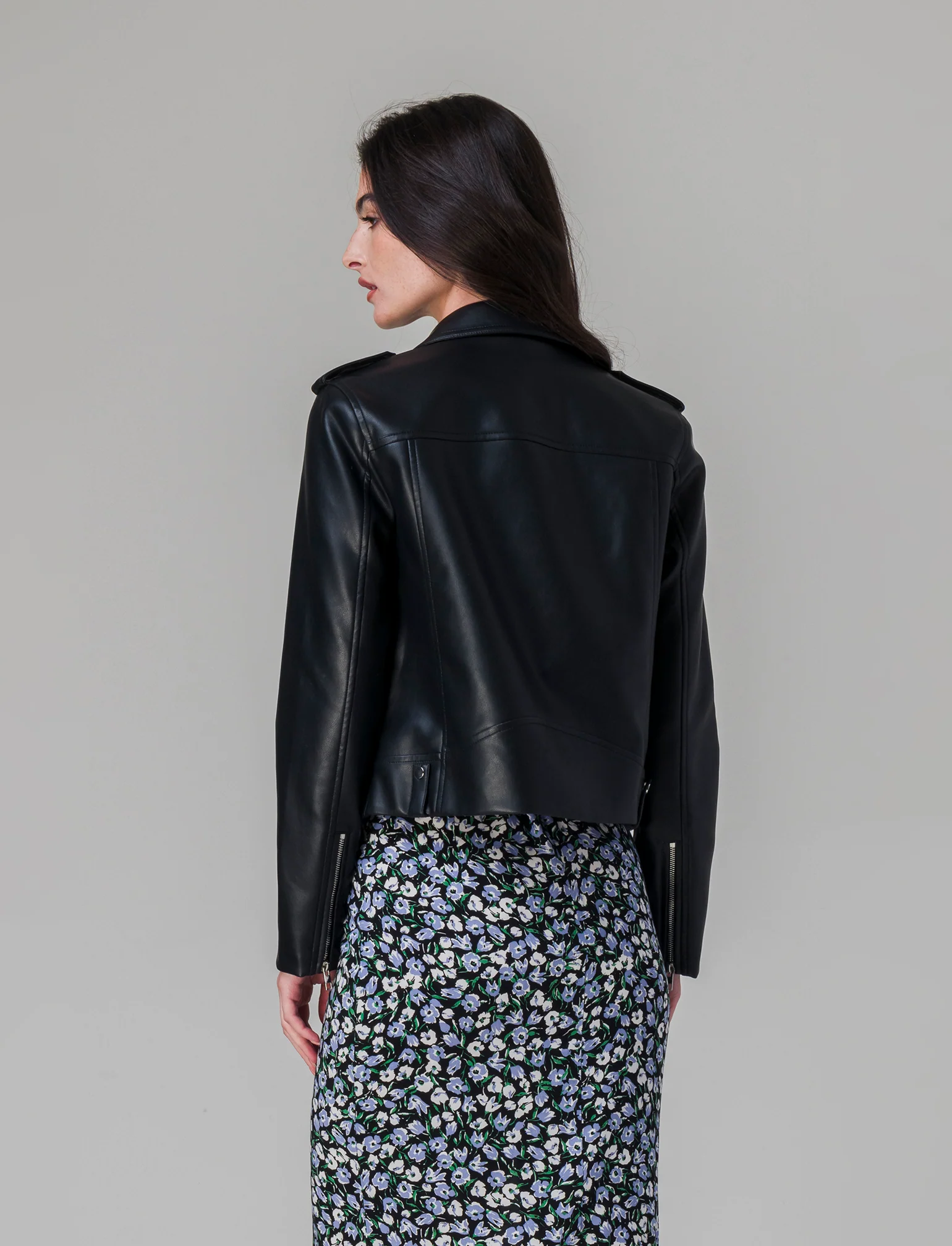 Giubbotto modello biker da donna - Nero - Image 2