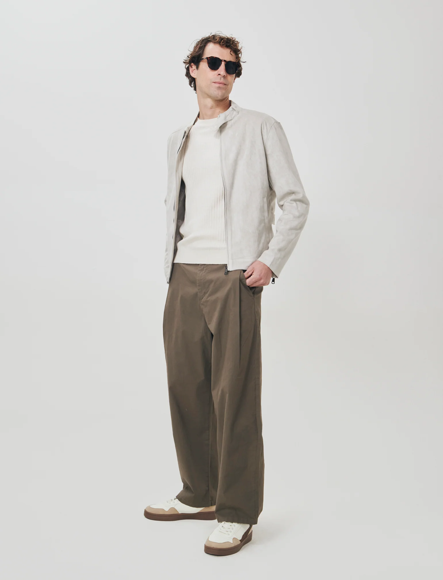 Giubbotto Scamosciato con Colletto Coreano - Beige