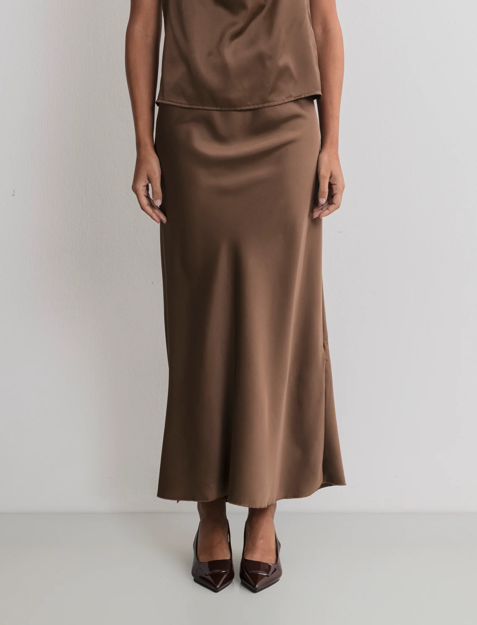 GONNA IN SATIN - Moro - Image 2