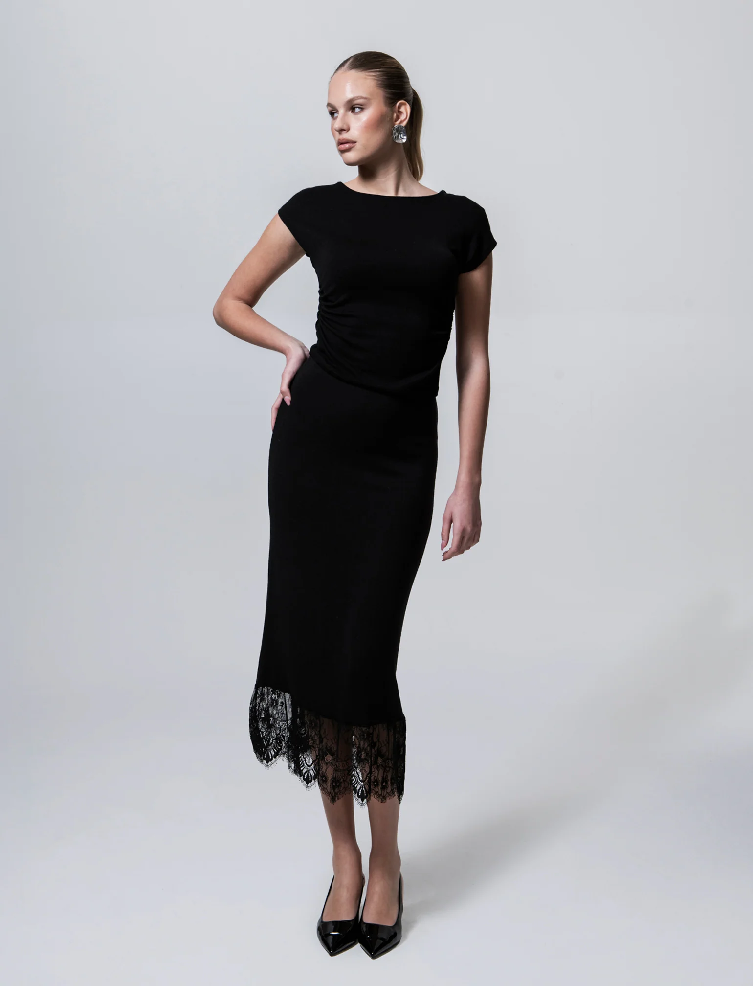 Gonna lunga in maglia con pizzo al fondo - Nero - Image 3