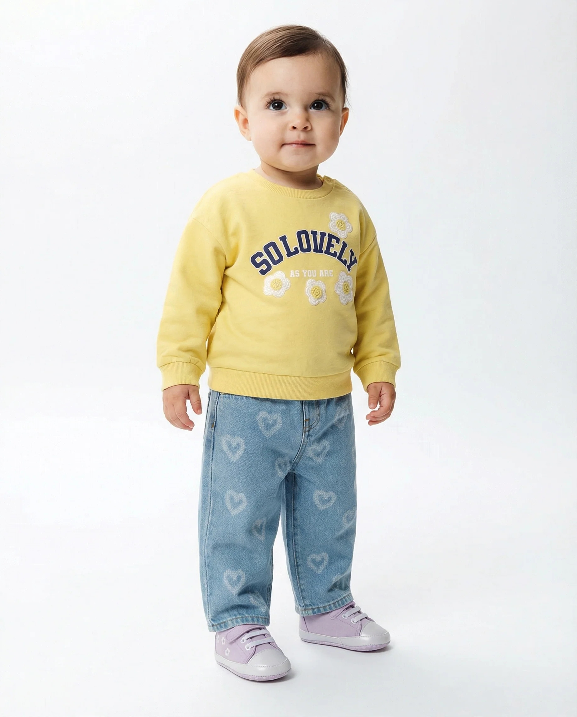 Jeans ampi con cuori in fantasia - Denim - Image 3
