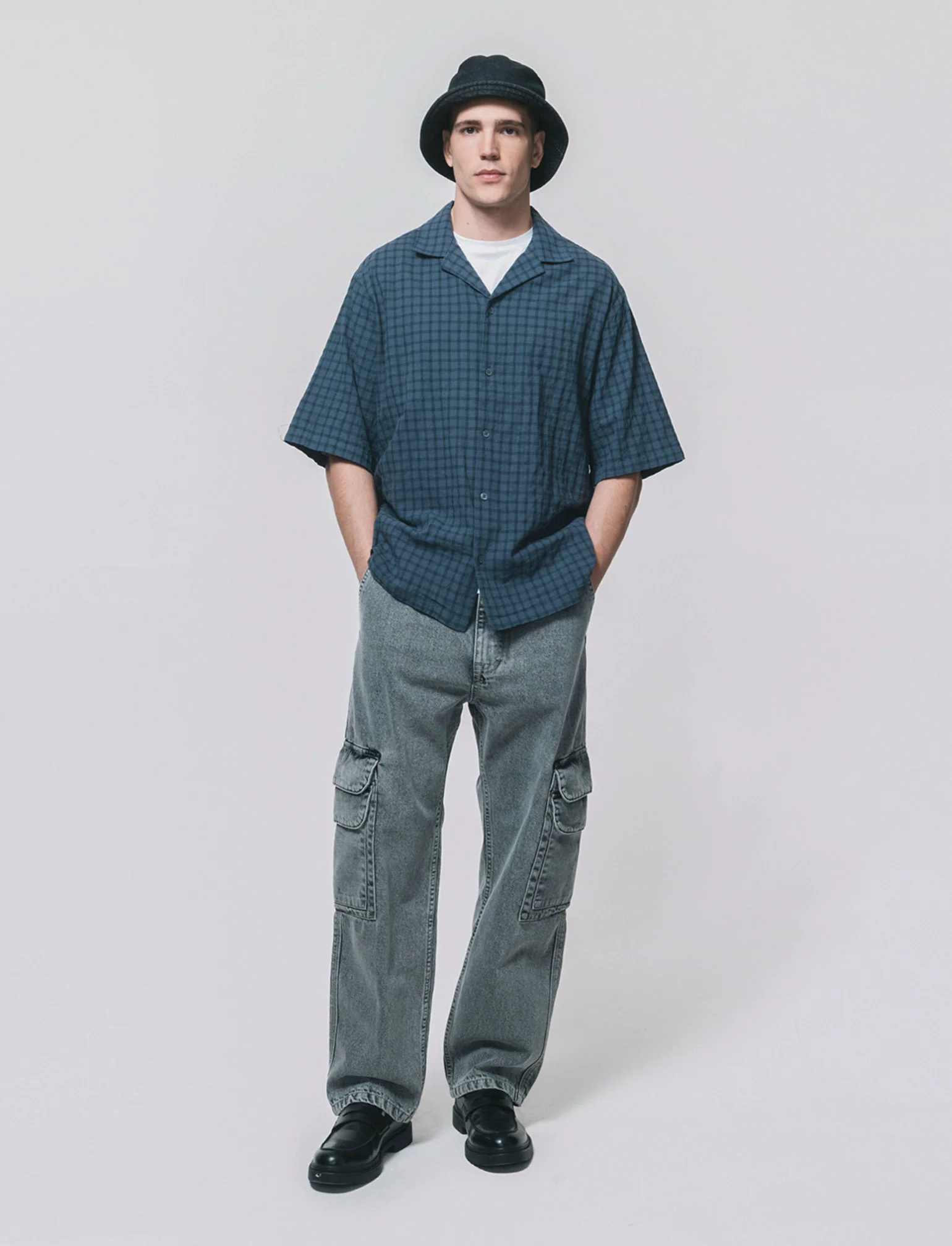 Jeans Baggy Cargo con Tasche Patta - Grigio - Image 3