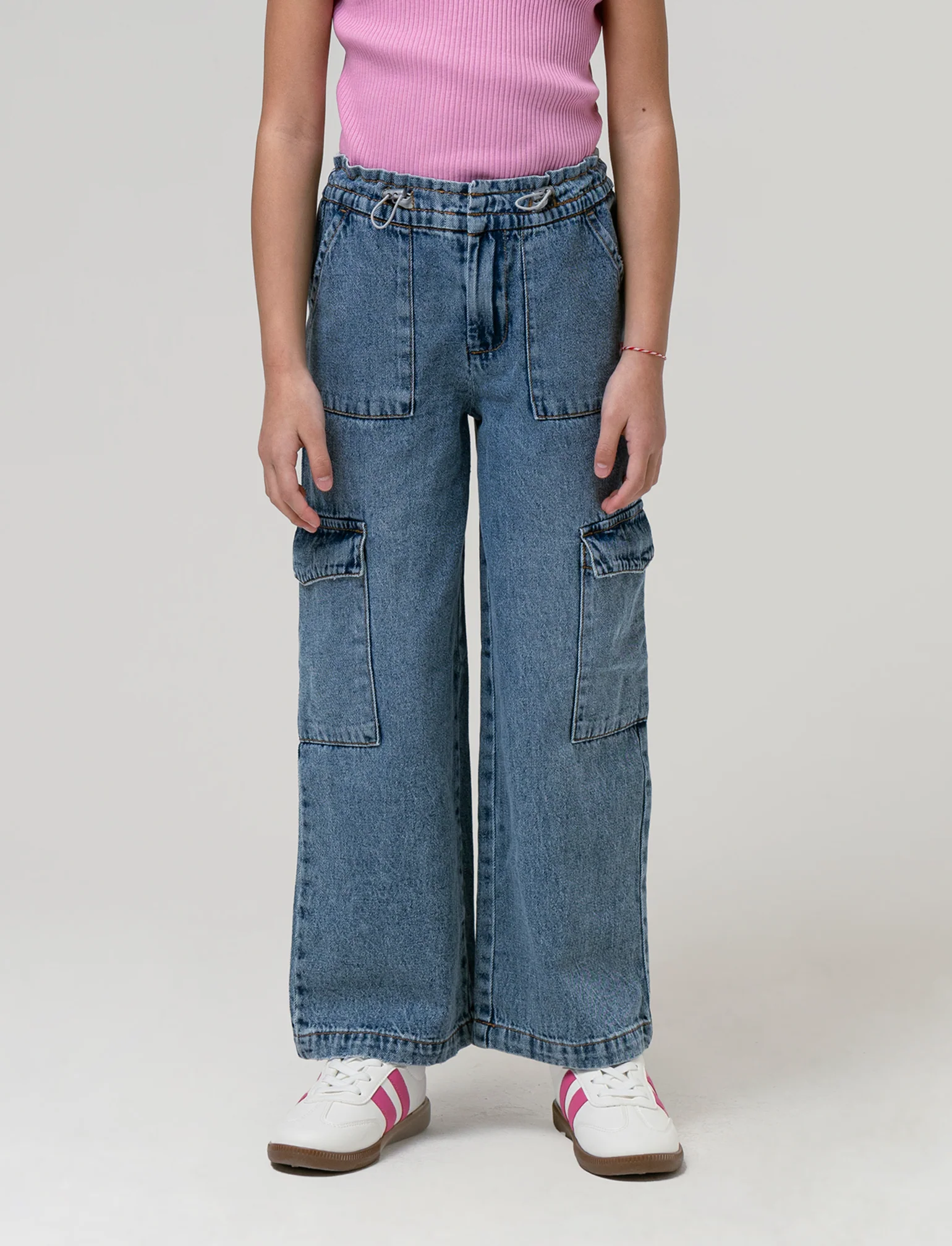 Jeans cargo con tasconi da bambina - Denim