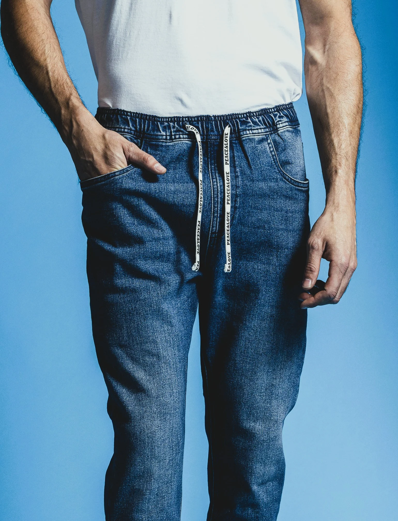 JEANS CON VITA JOGGER - Denim - Image 4