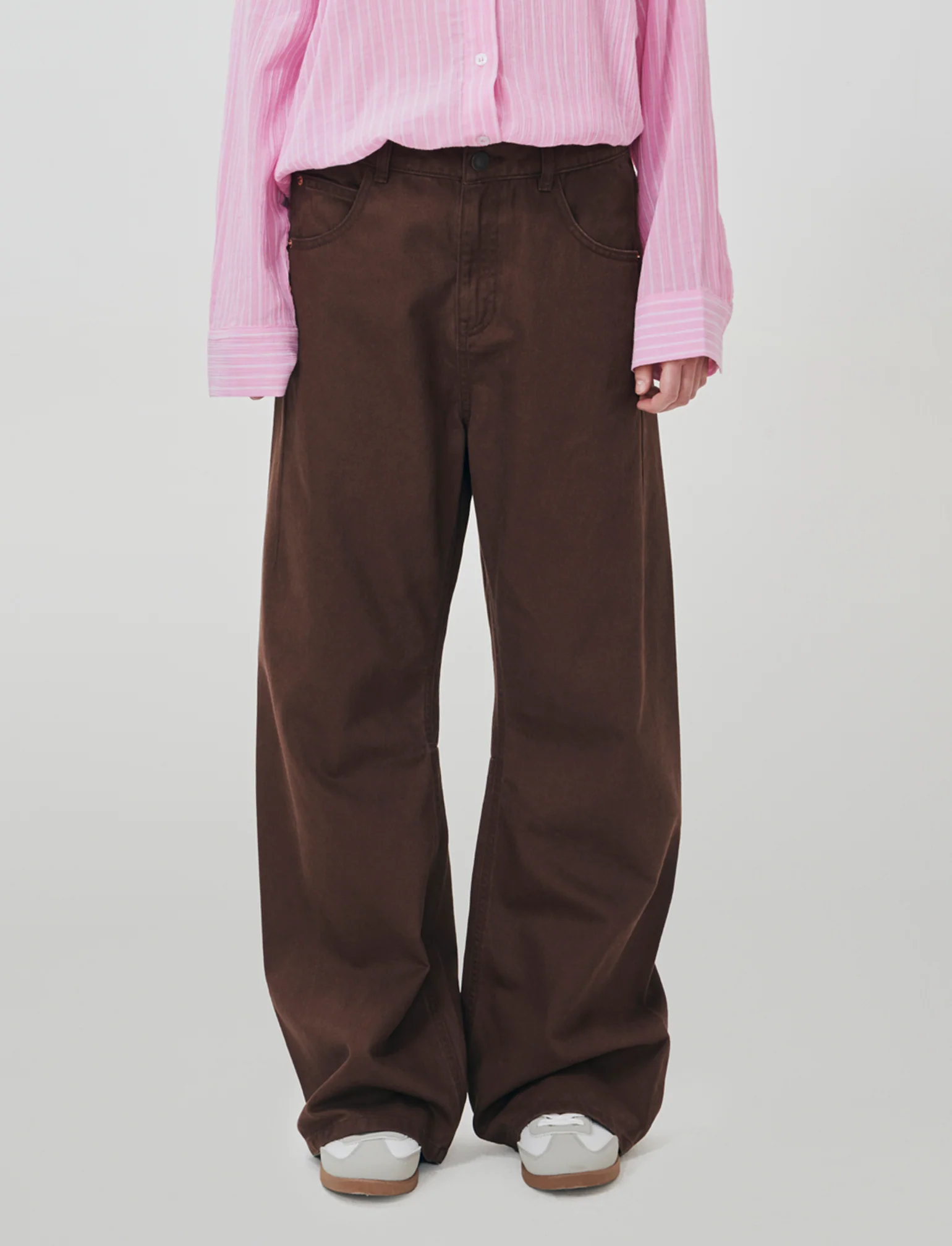 Jeans Gamba Larga con Vita Regolabile - Marrone