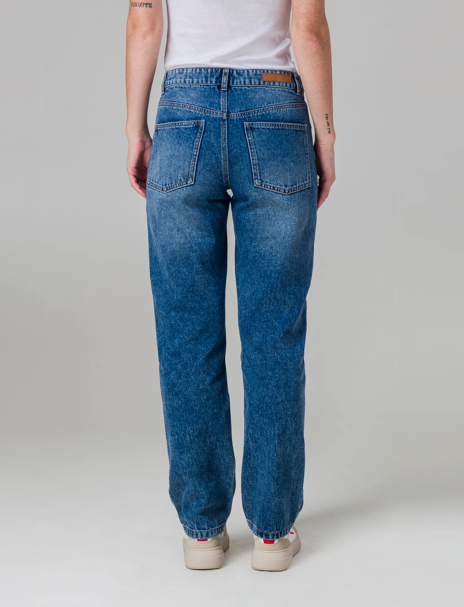 Jeans modello boyfriend da donna - Denim - Image 2