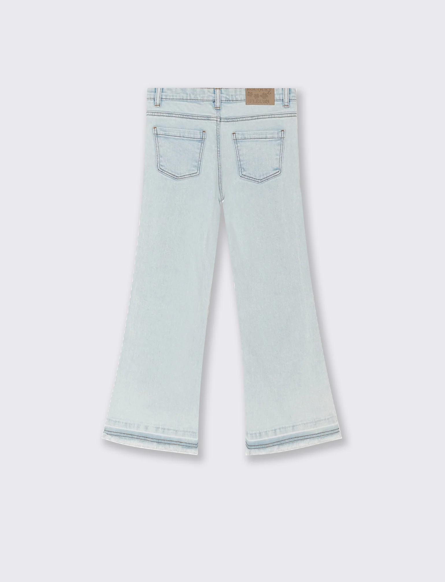 Jeans modello flare con fondo sfrangiato da bambina - Denim - Image 4